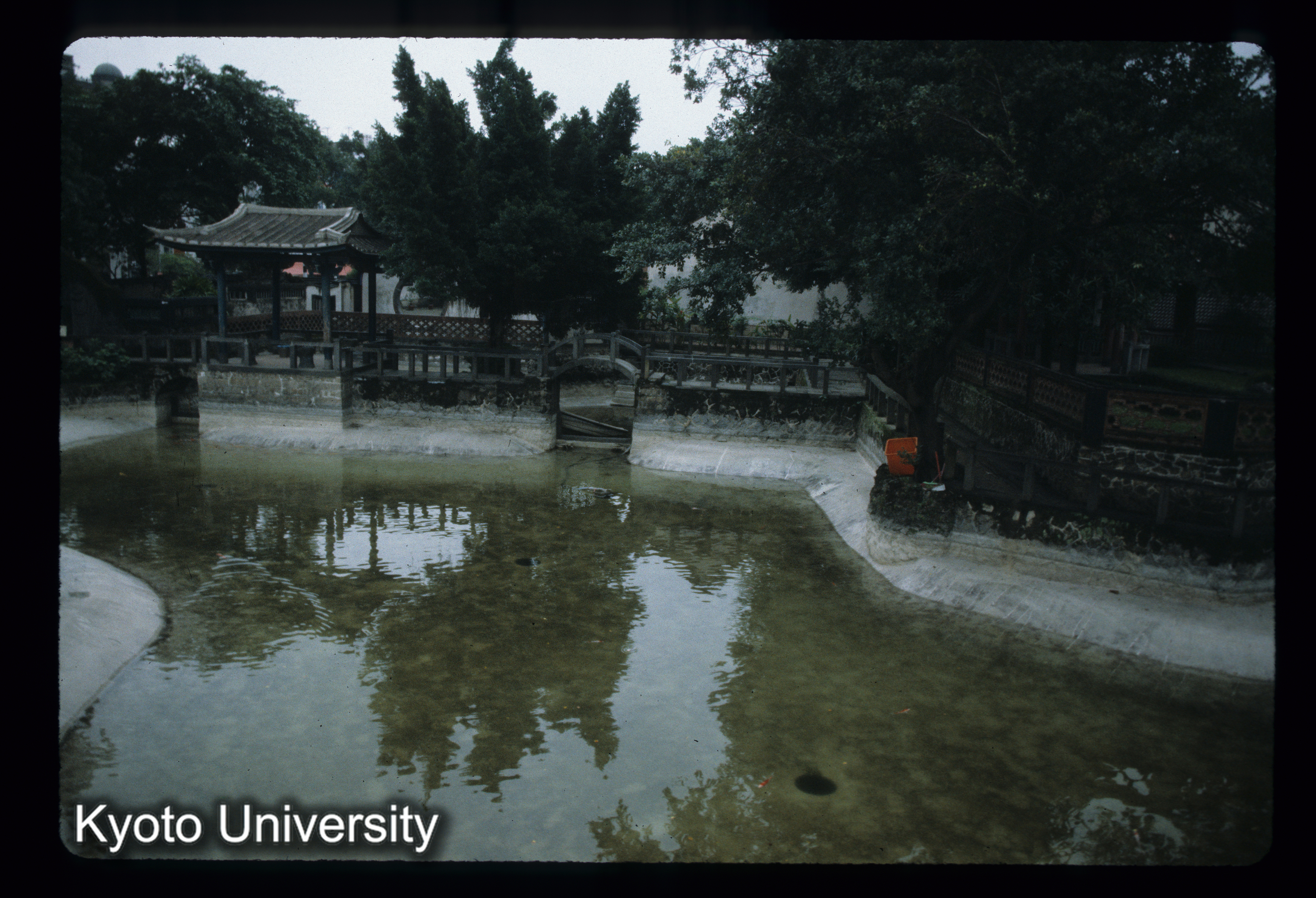 ［スライド］ (1)