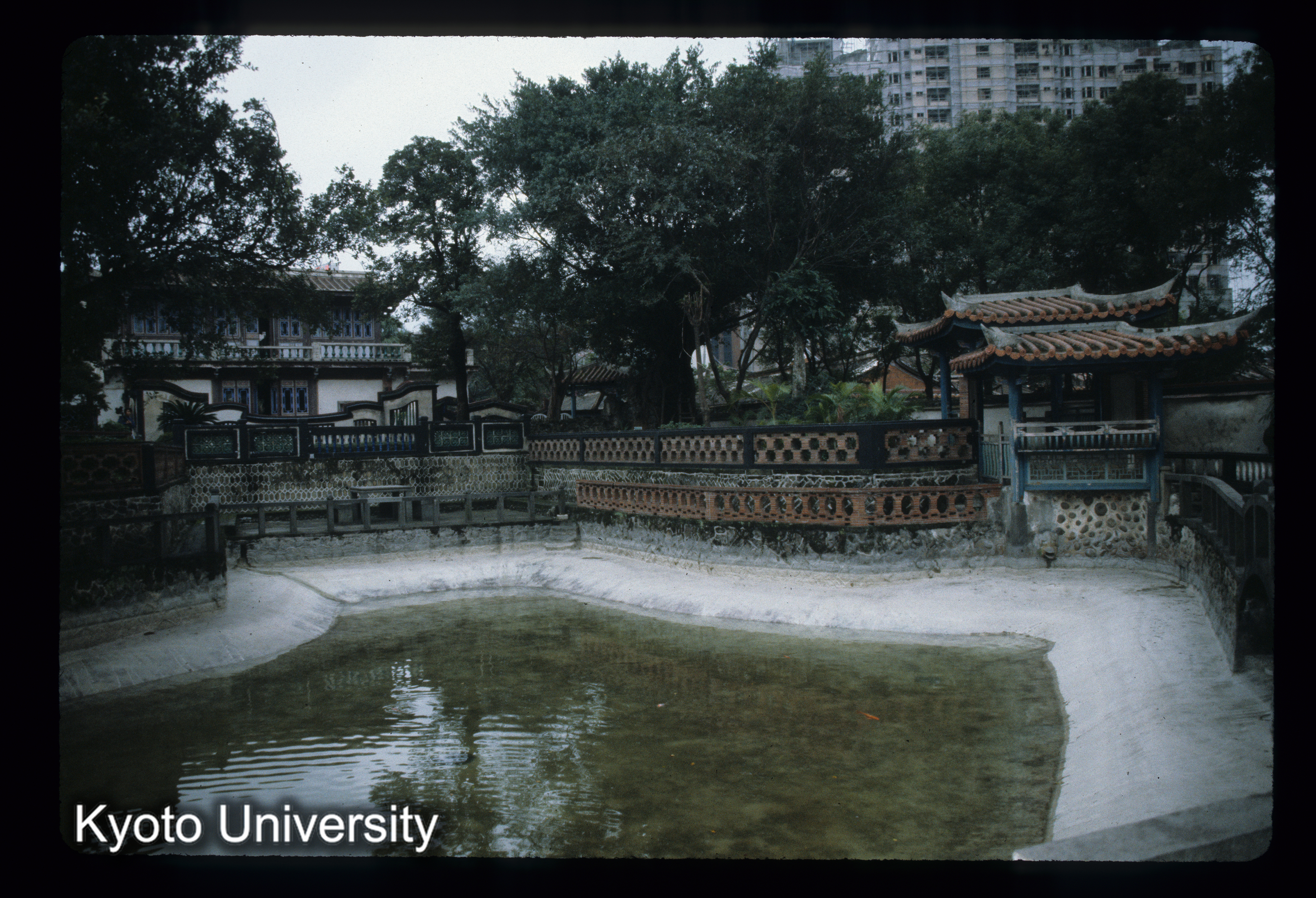 ［スライド］ (1)