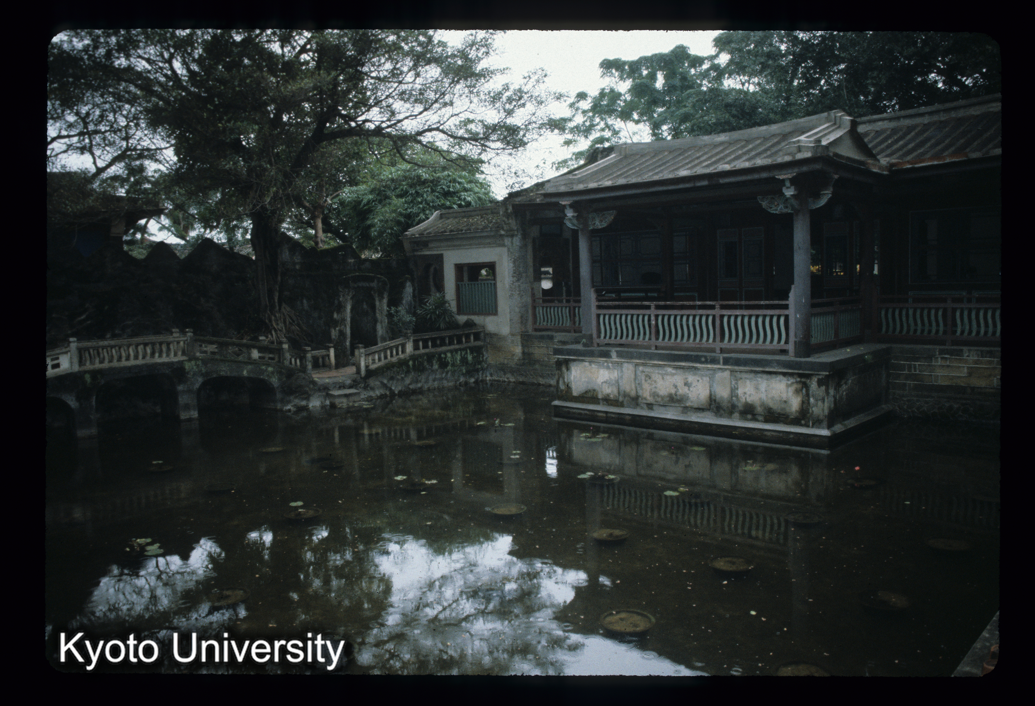 ［スライド］ (1)