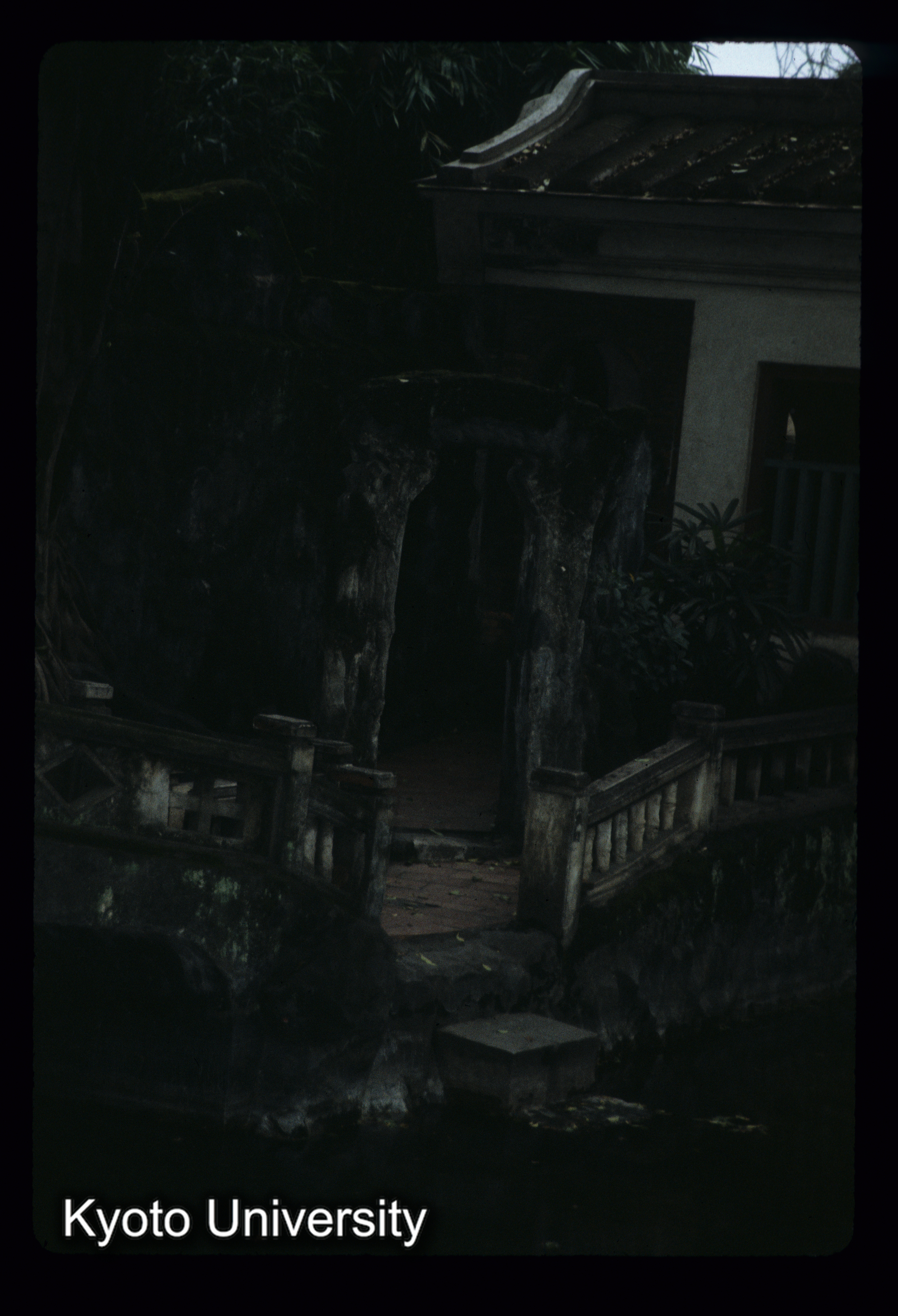 ［スライド］ (1)