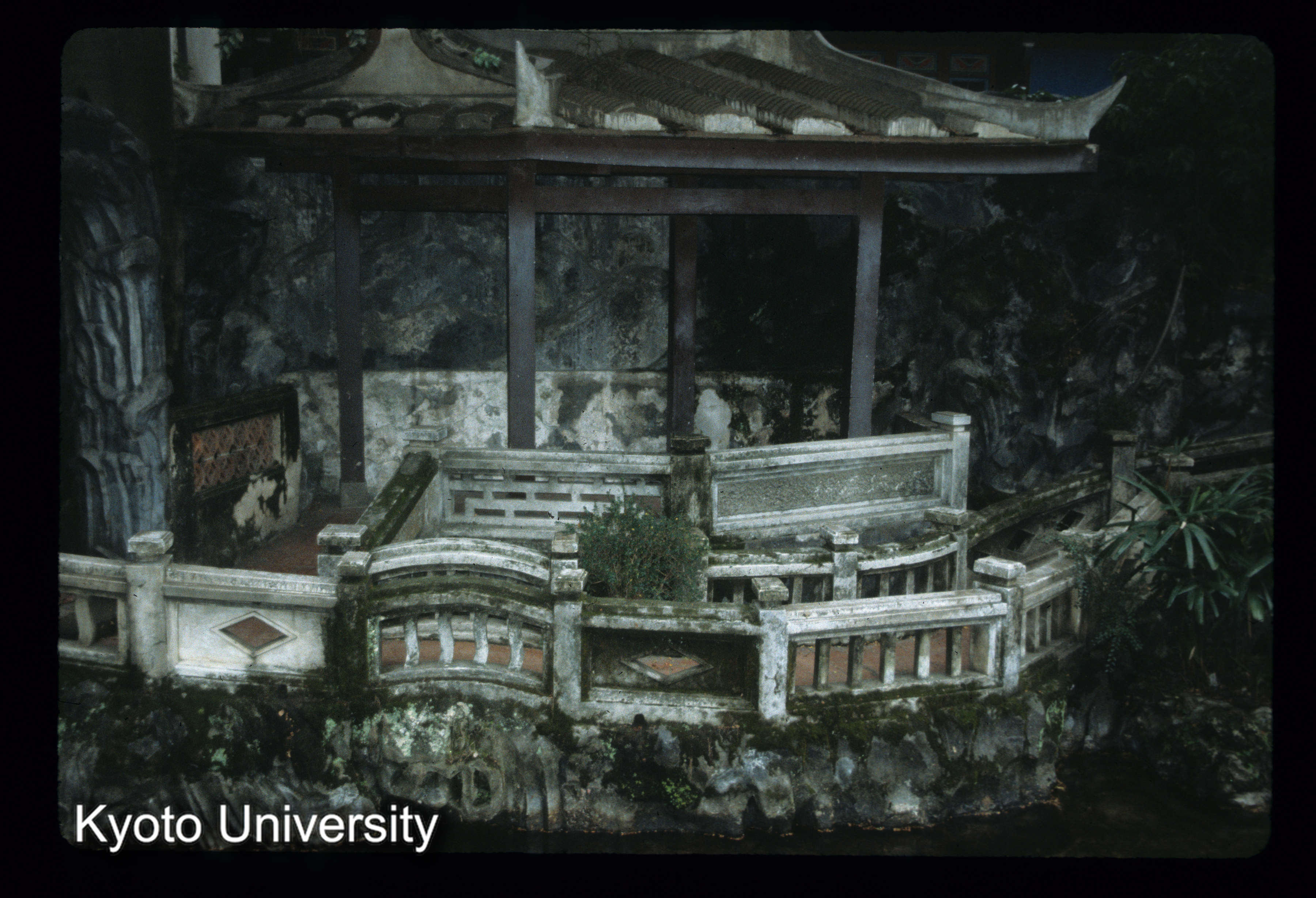 ［スライド］ (1)