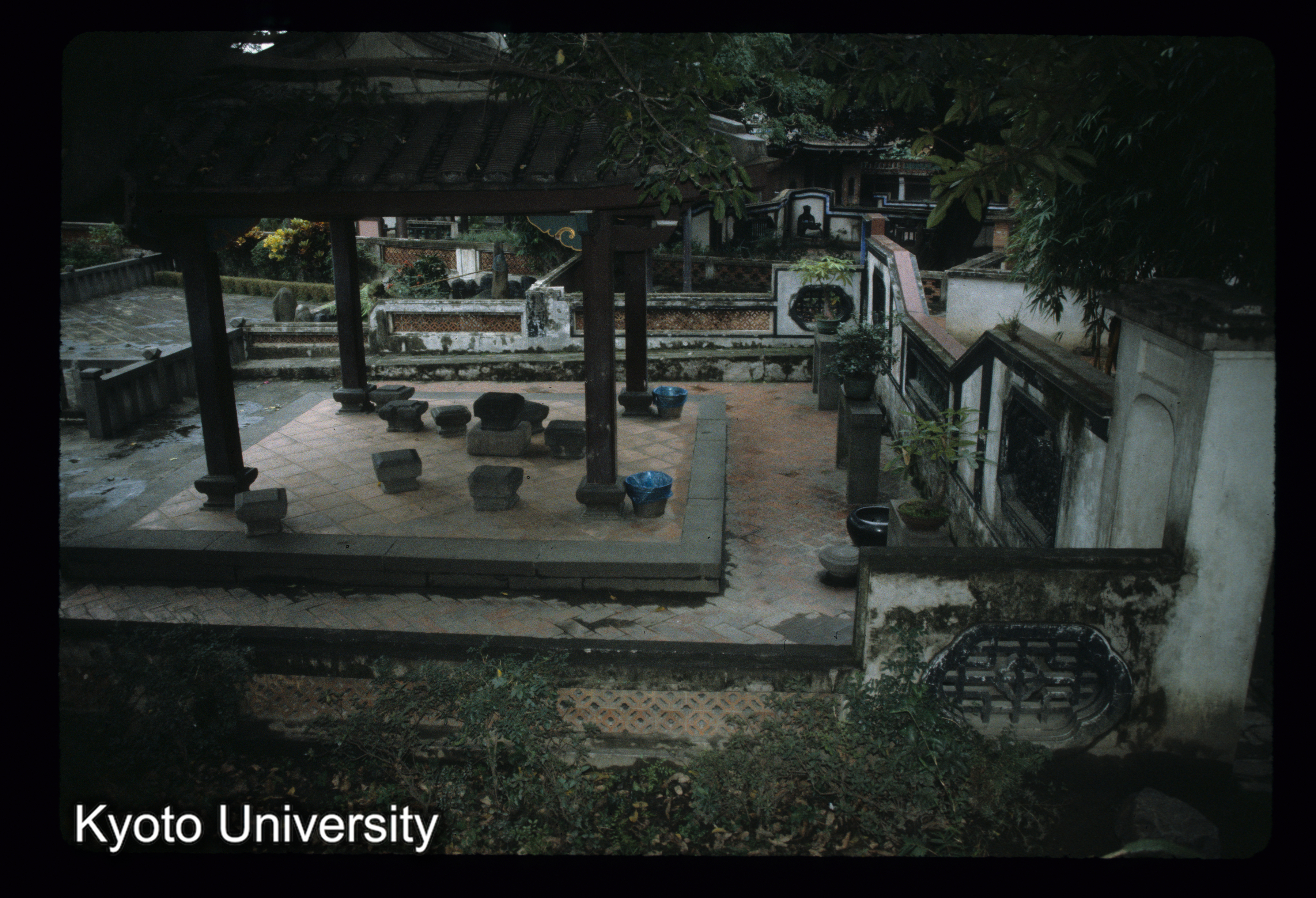 ［スライド］ (1)