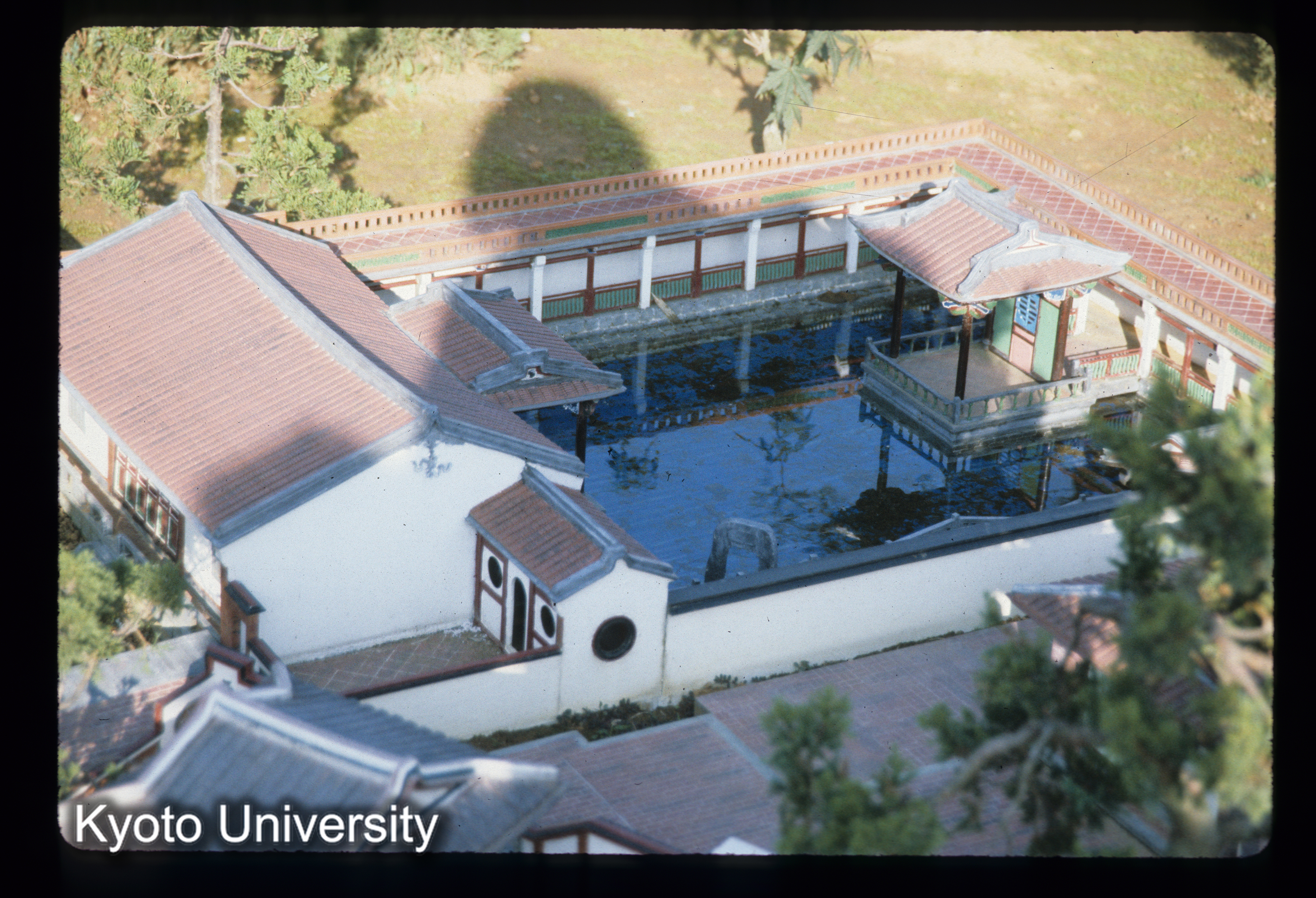 ［スライド］ (1)