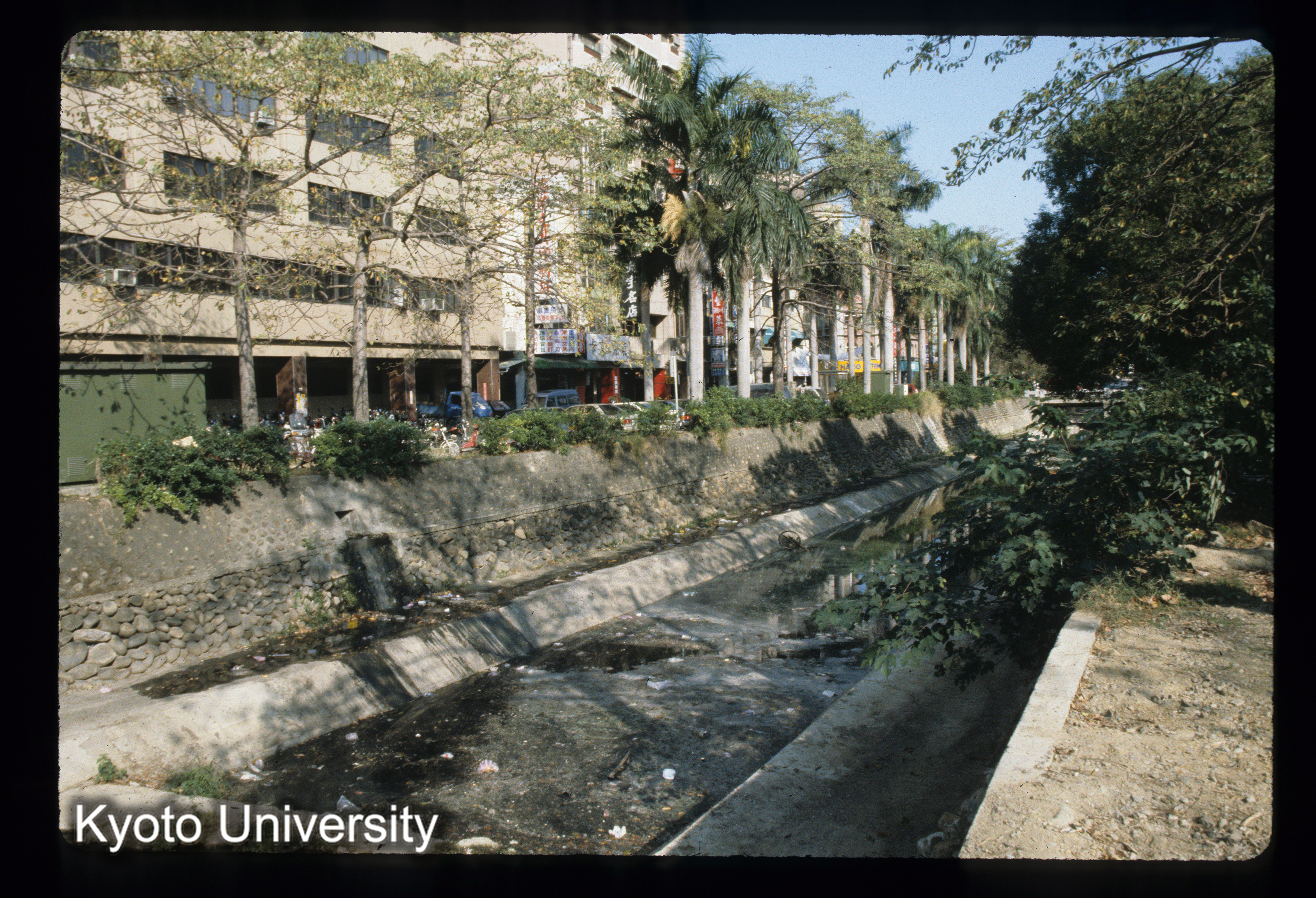 ［スライド］ (1)