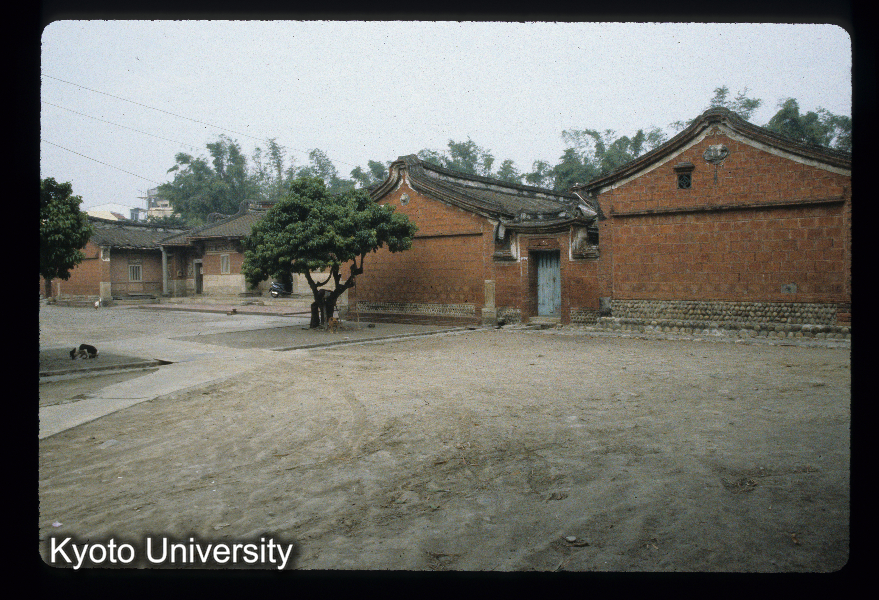 ［スライド］ (1)