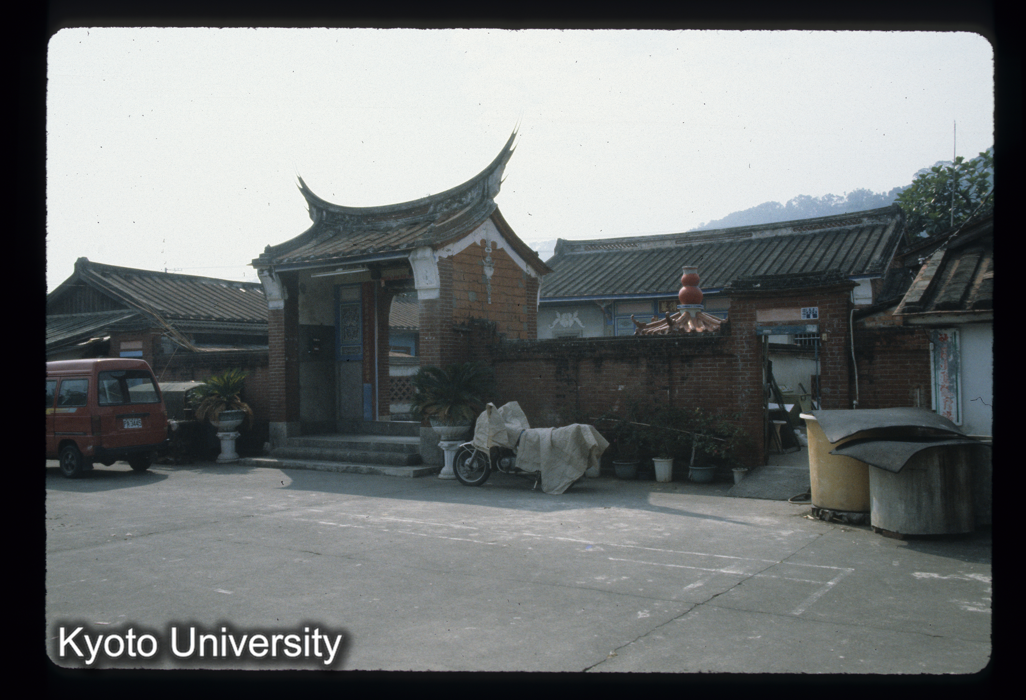 ［スライド］ (1)