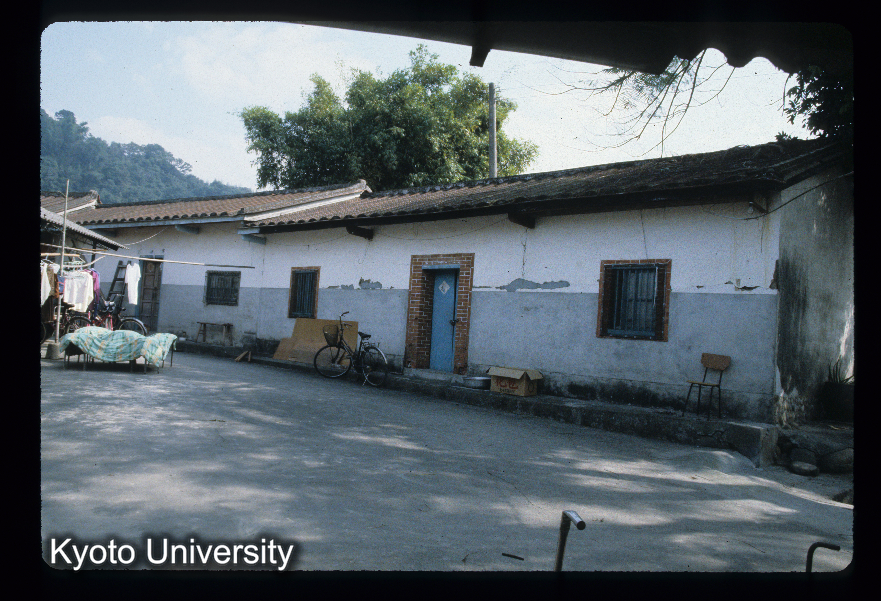 ［スライド］ (1)