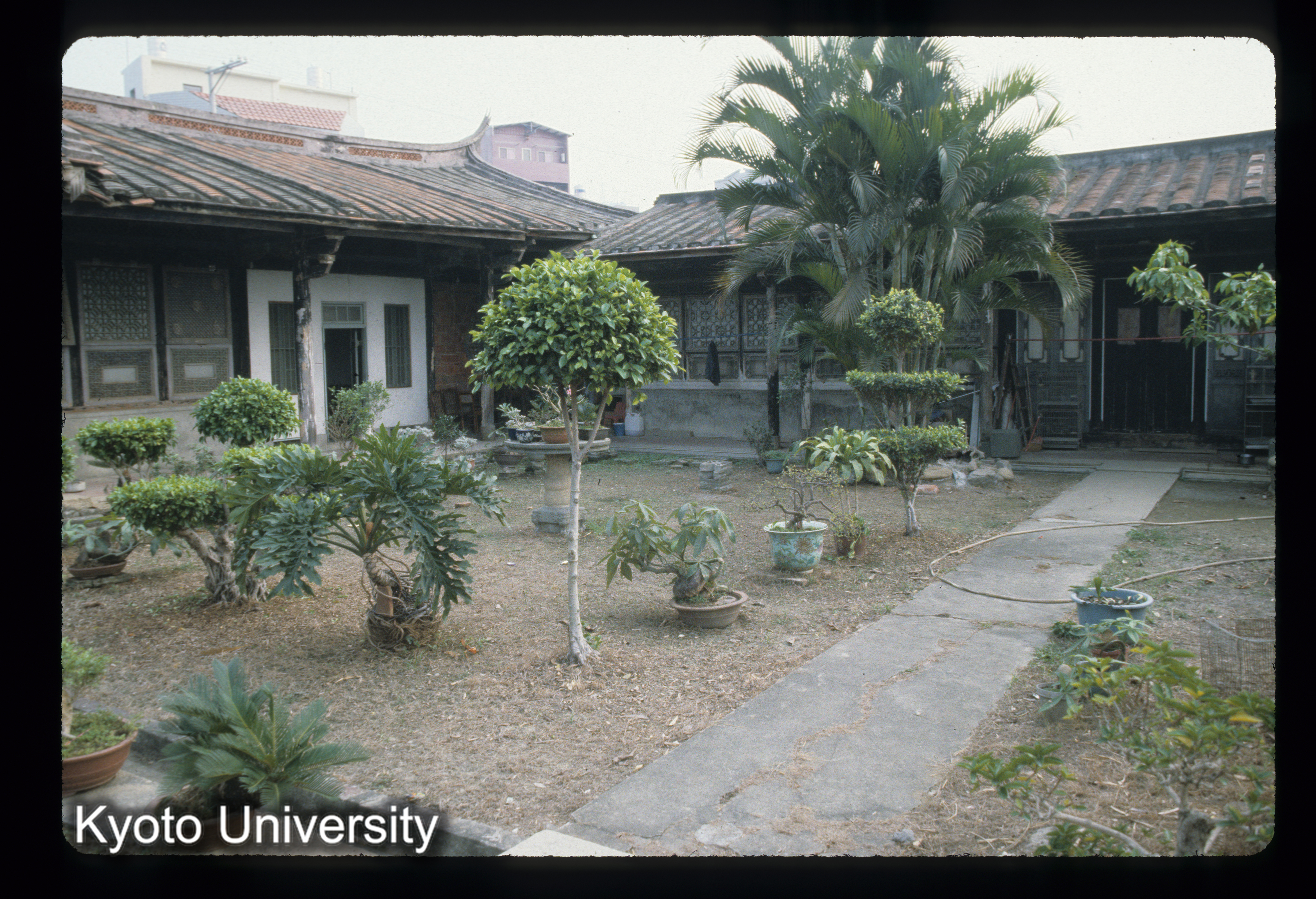 ［スライド］ (1)