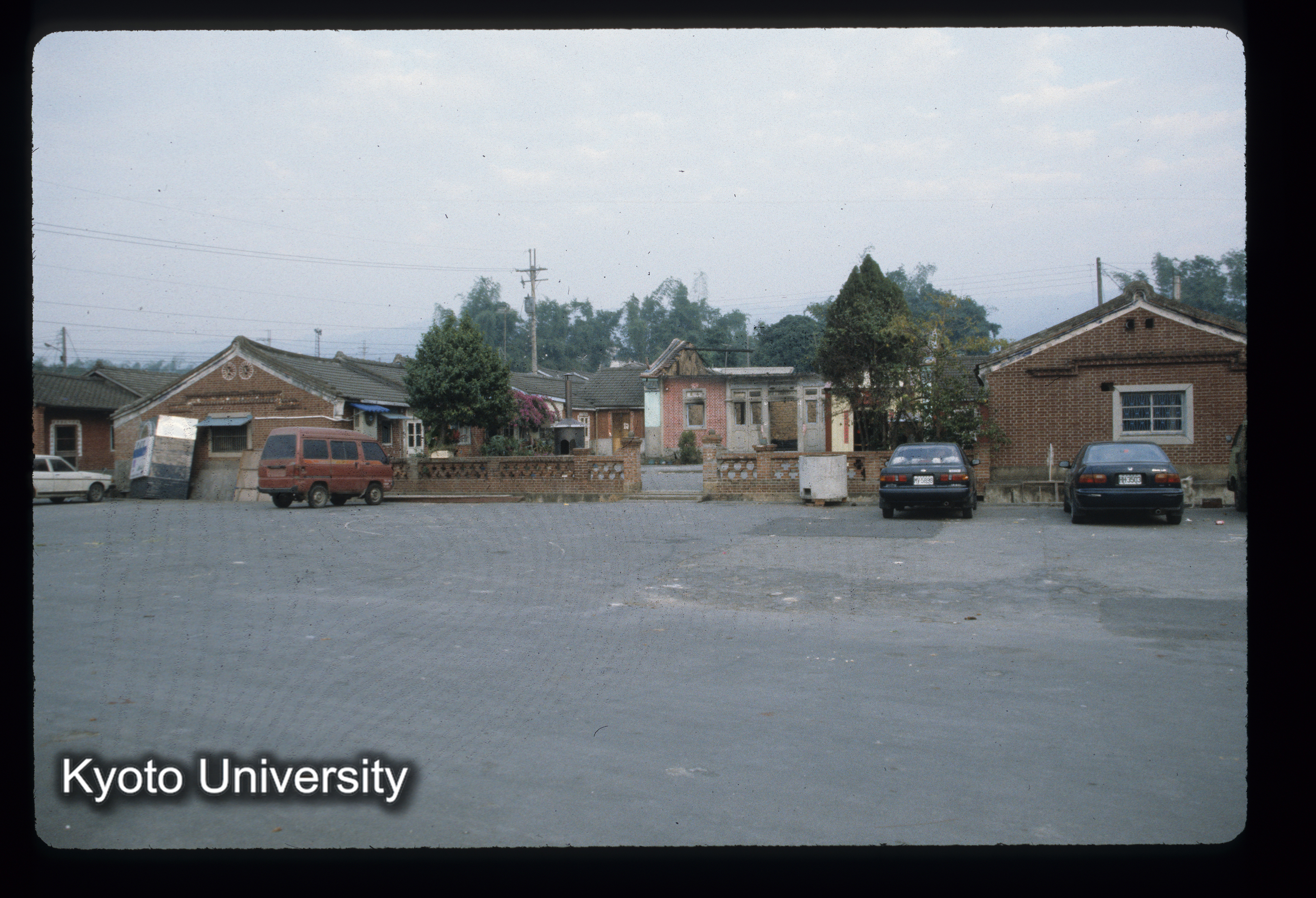 ［スライド］ (1)