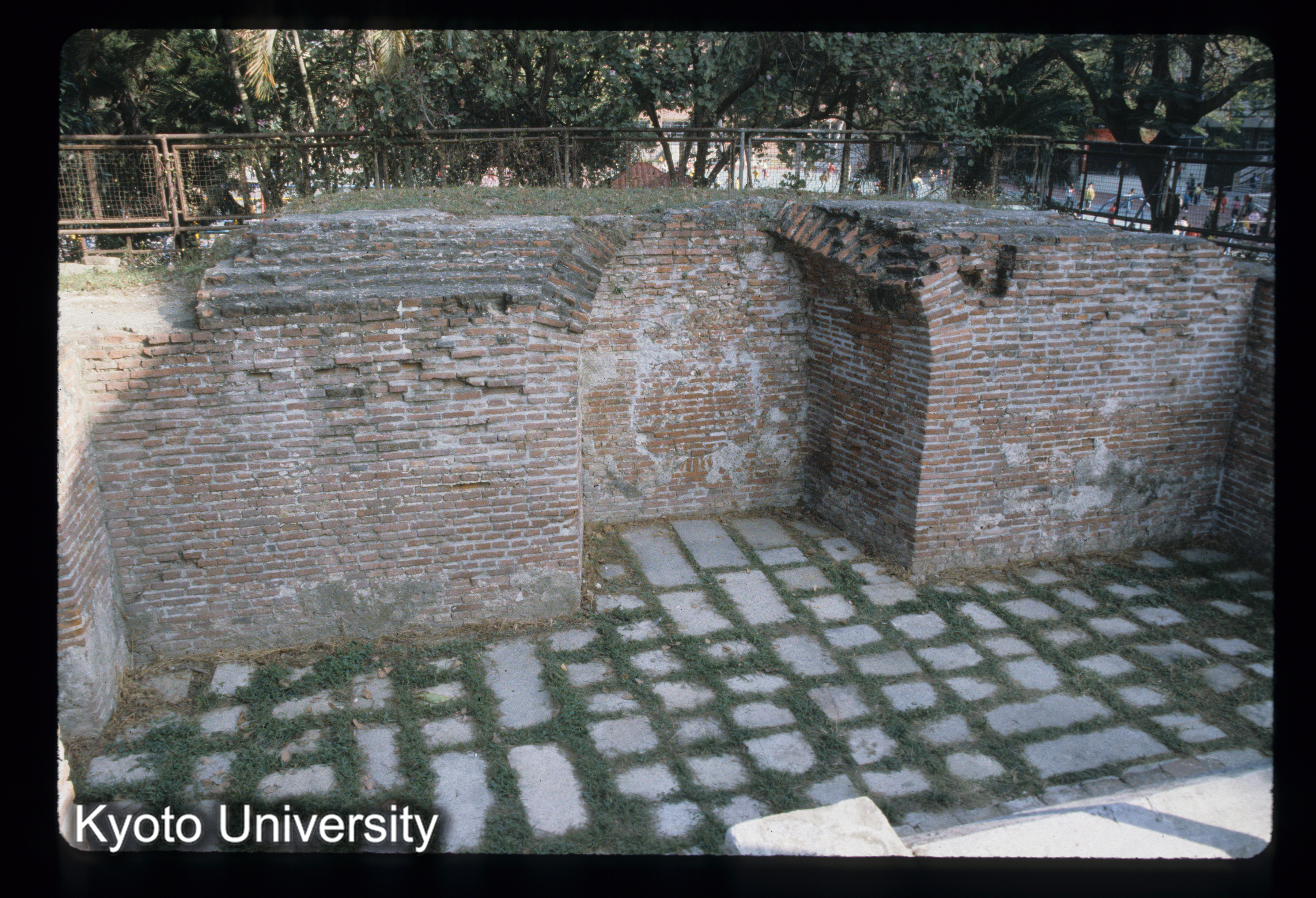 ［スライド］ (1)