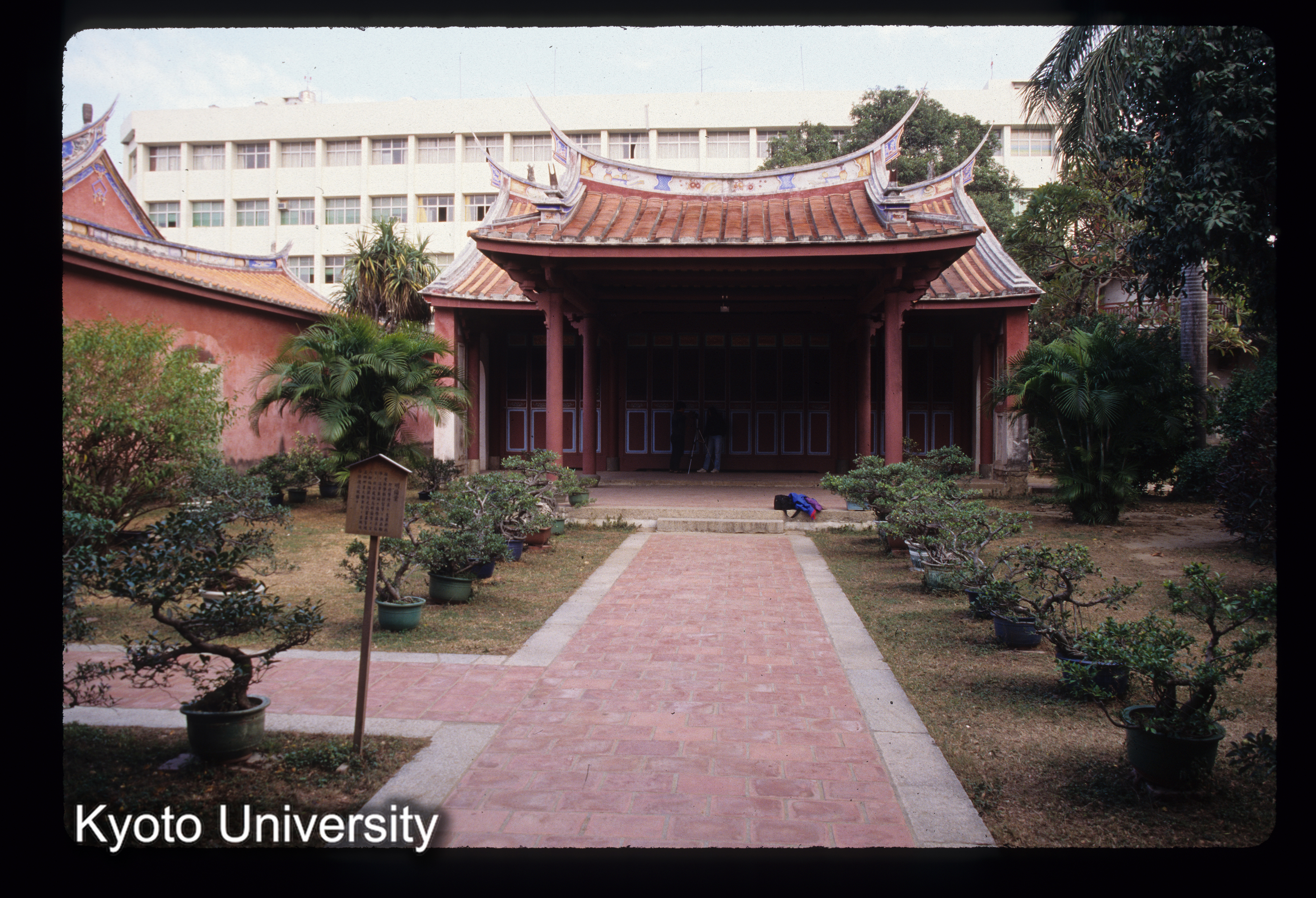 ［スライド］ (1)