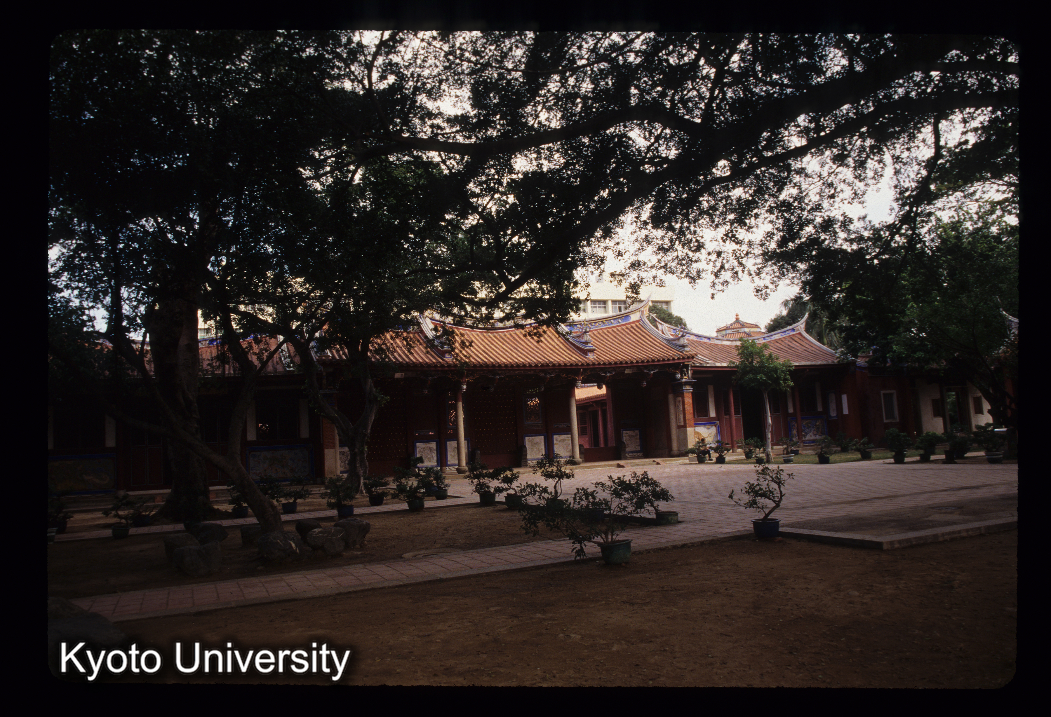 ［スライド］ (1)