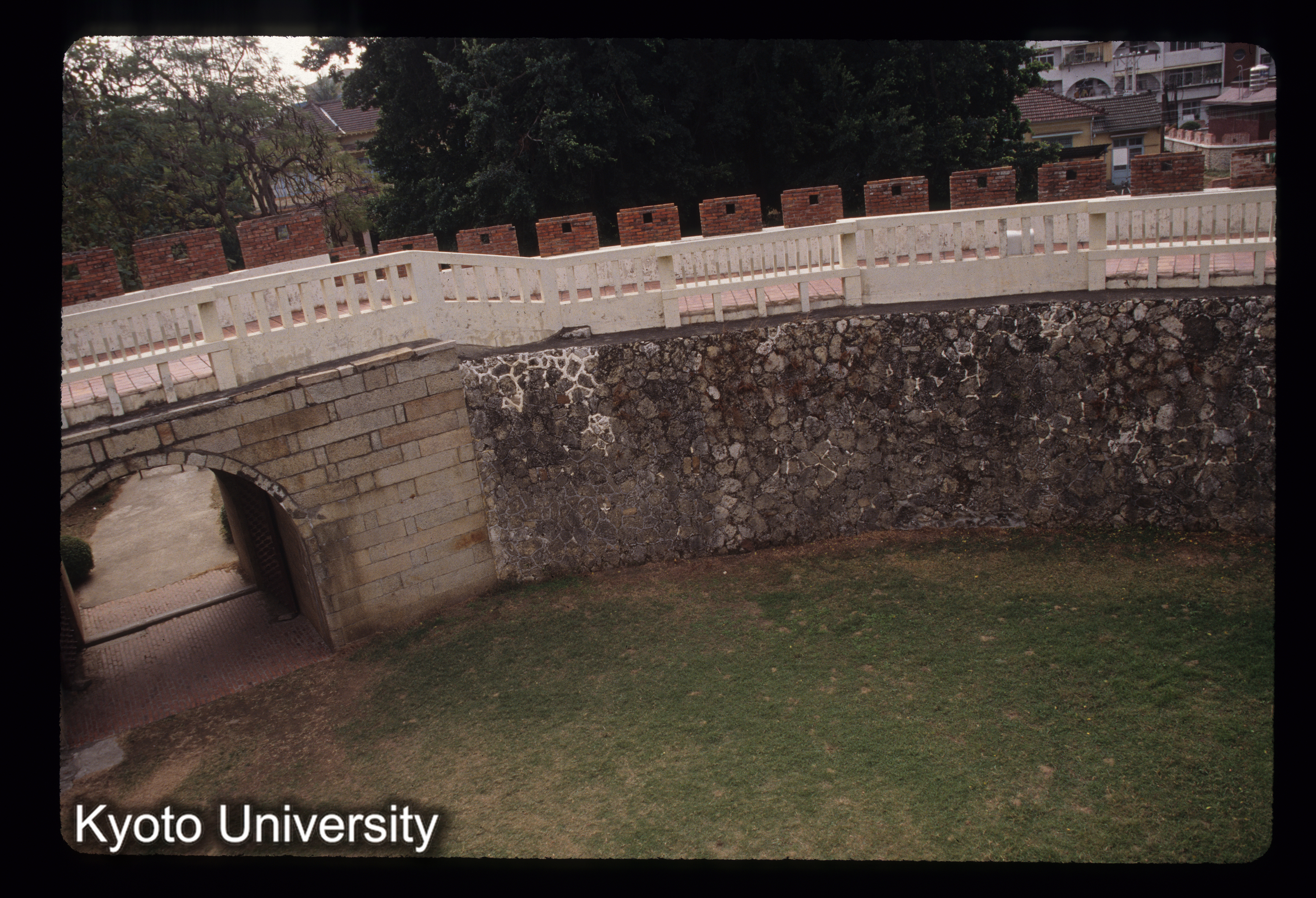 ［スライド］ (1)