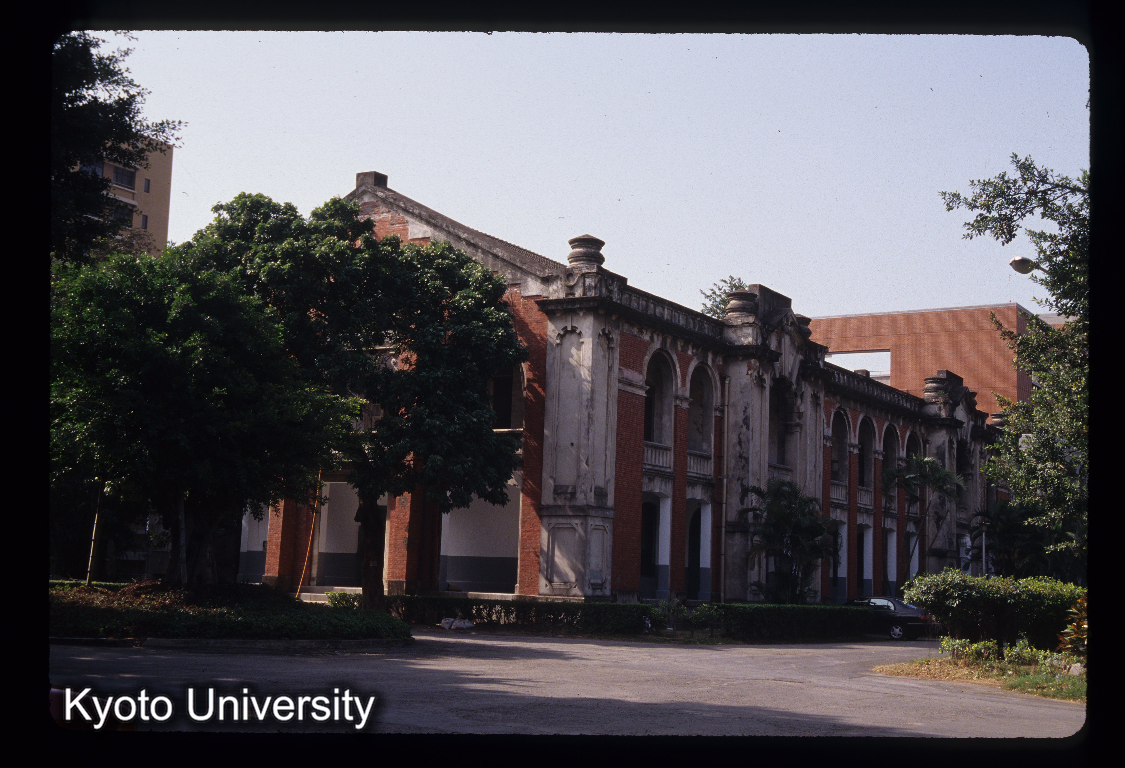 ［スライド］ (1)