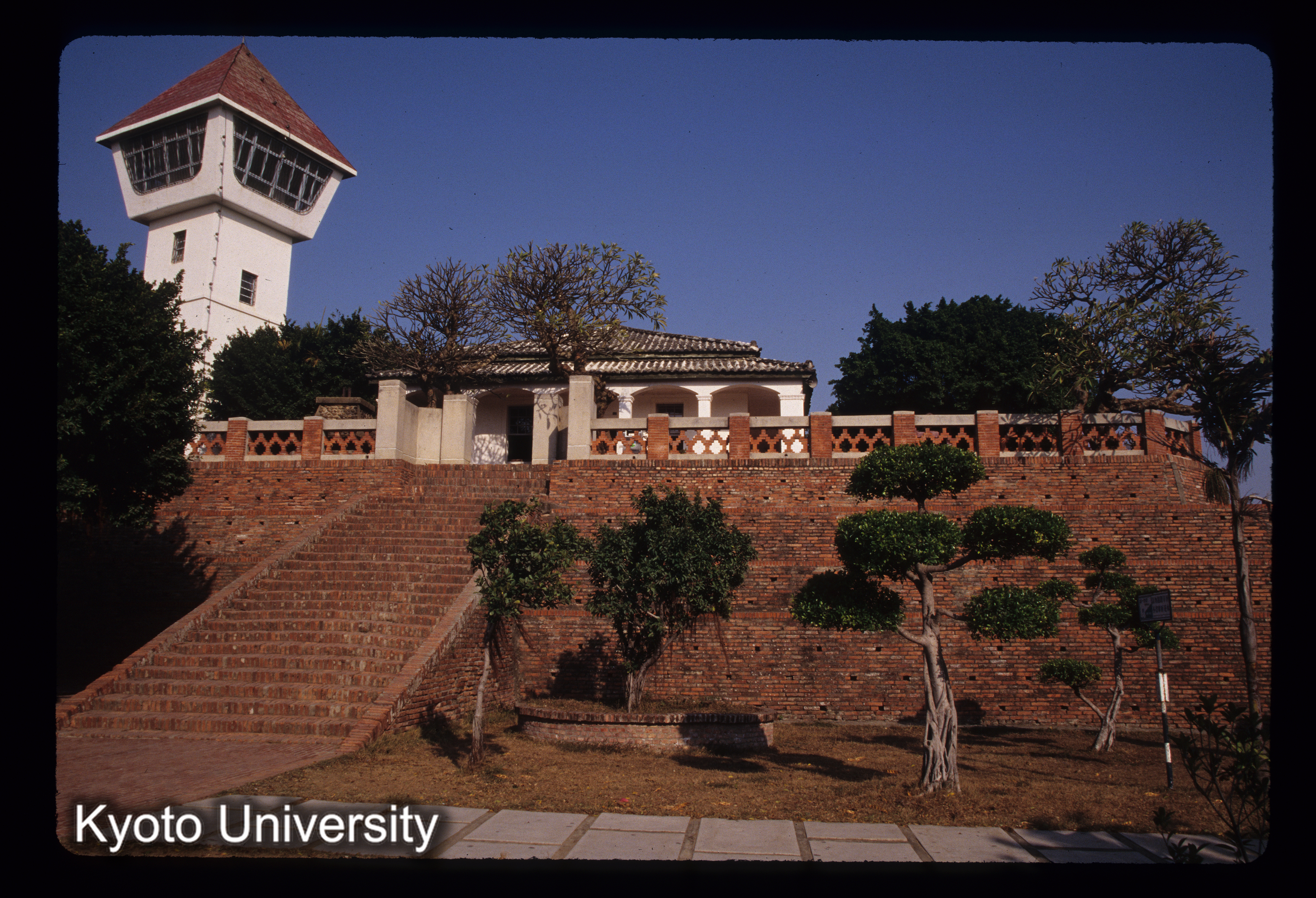 ［スライド］ (1)