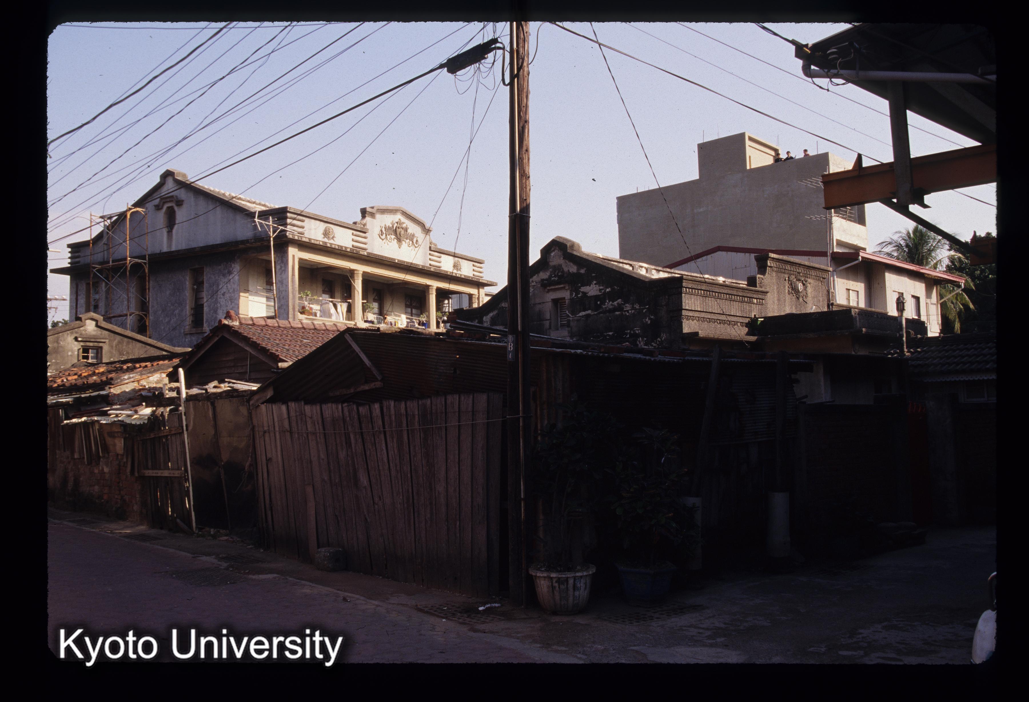 ［スライド］ (1)