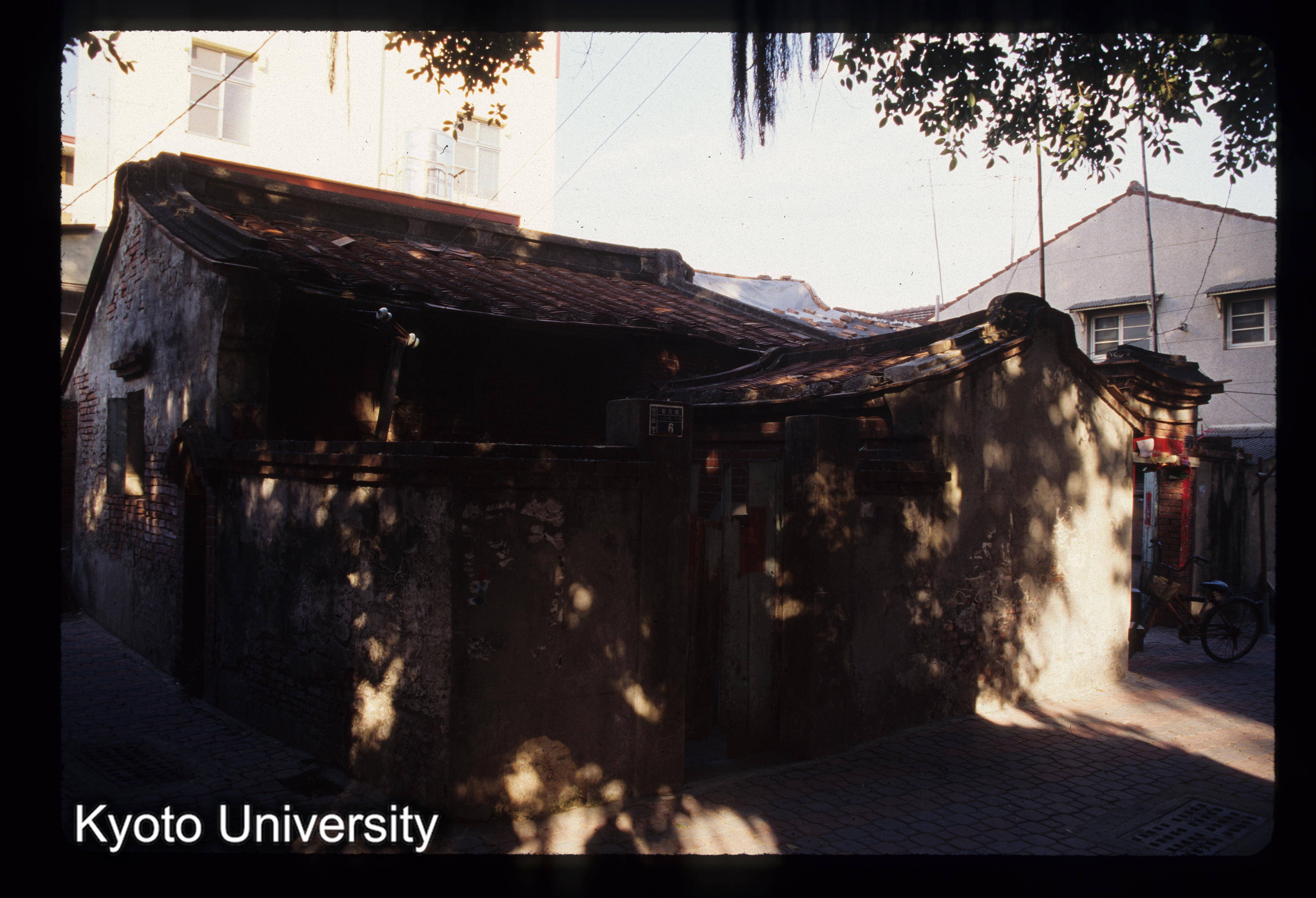 ［スライド］ (1)