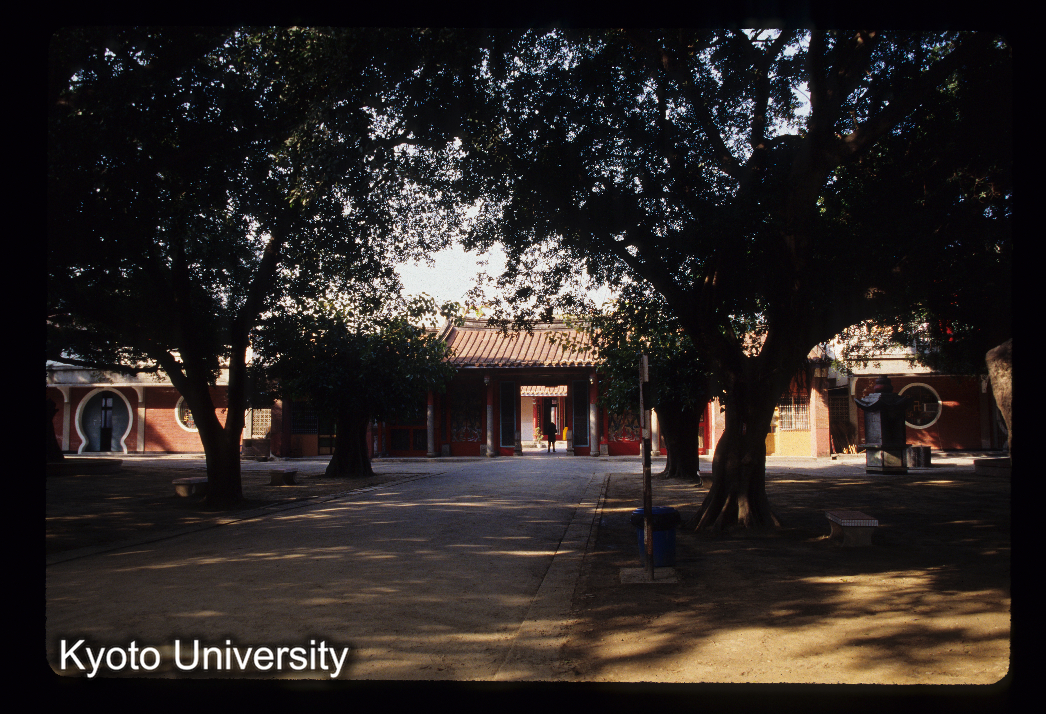 ［スライド］ (1)