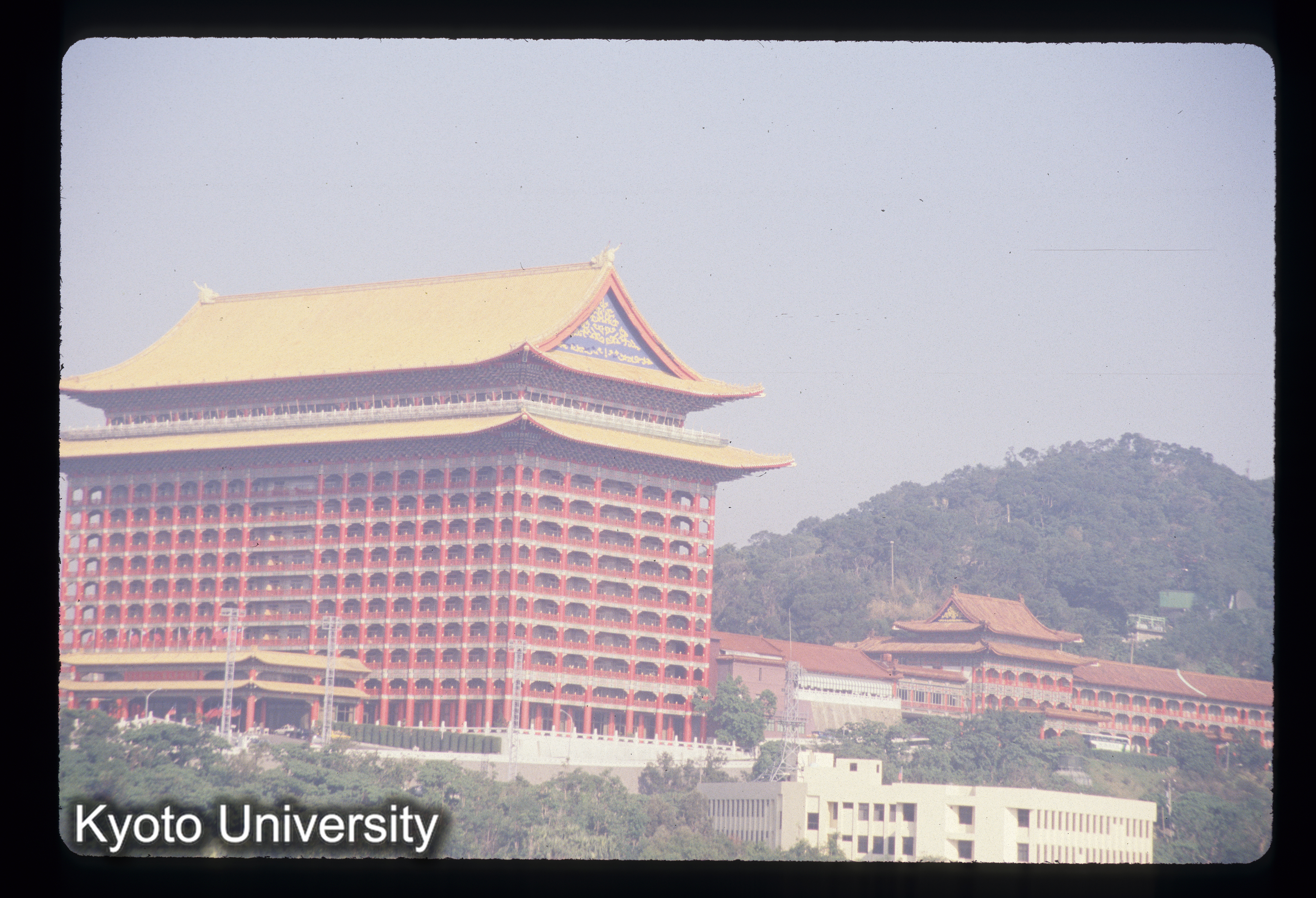 ［スライド］ (1)