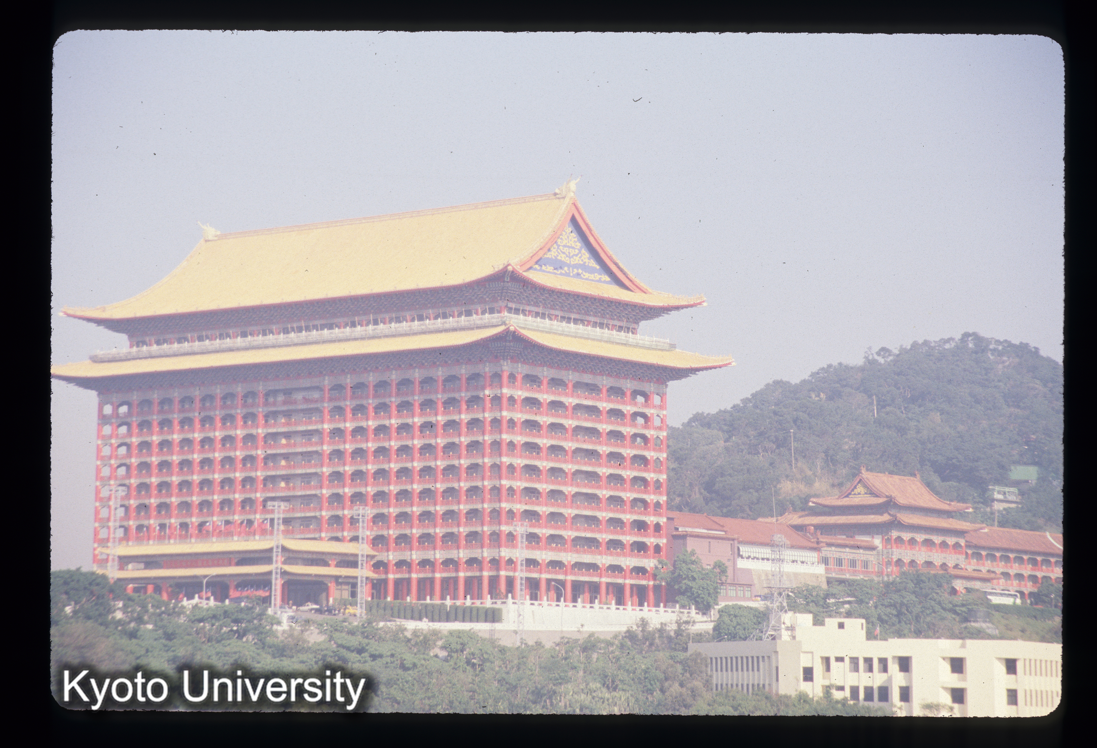 ［スライド］ (1)