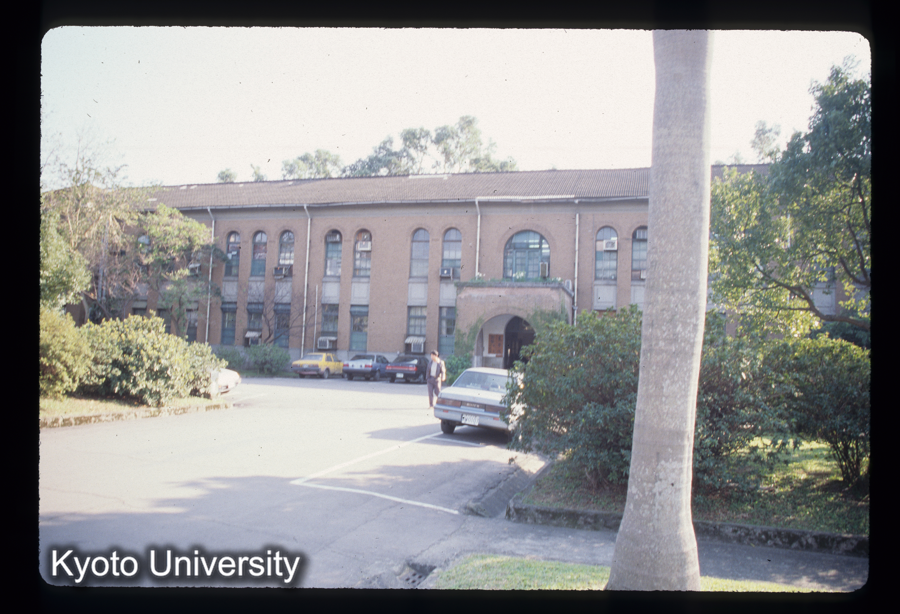 ［スライド］ (1)