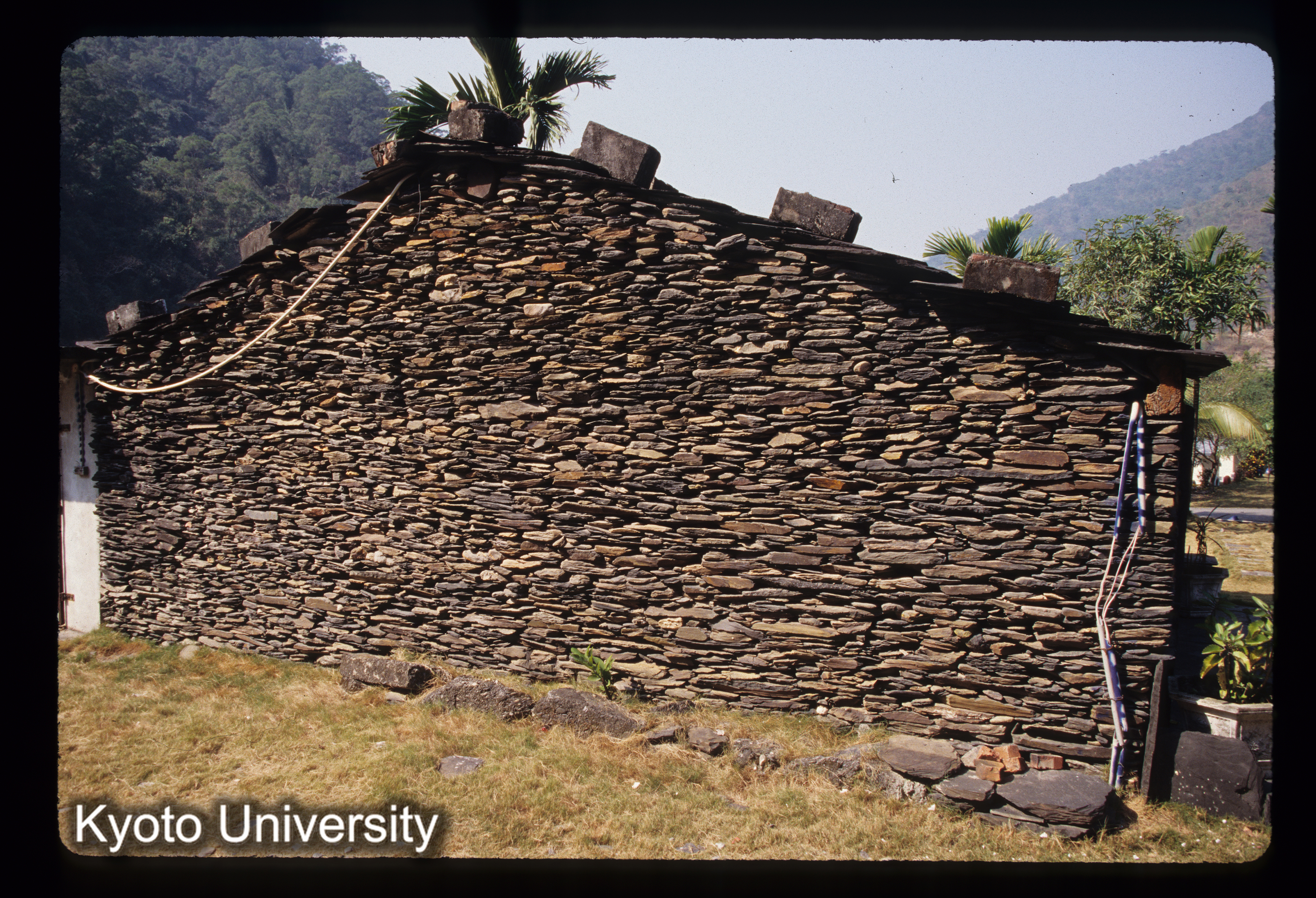 ［スライド］ (1)