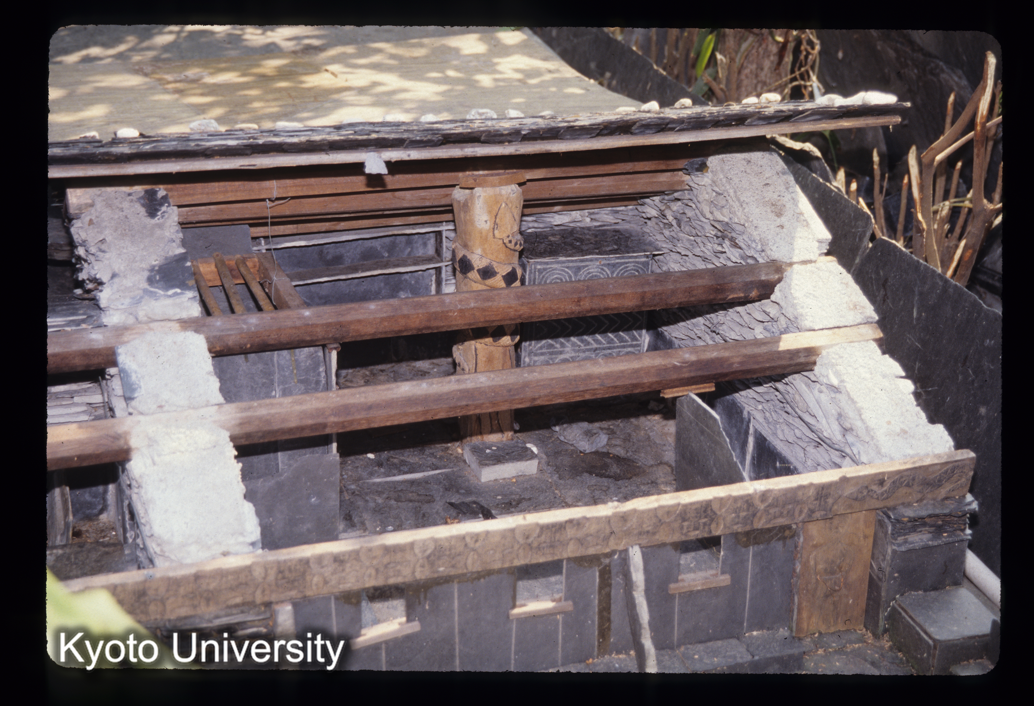 ［スライド］ (1)