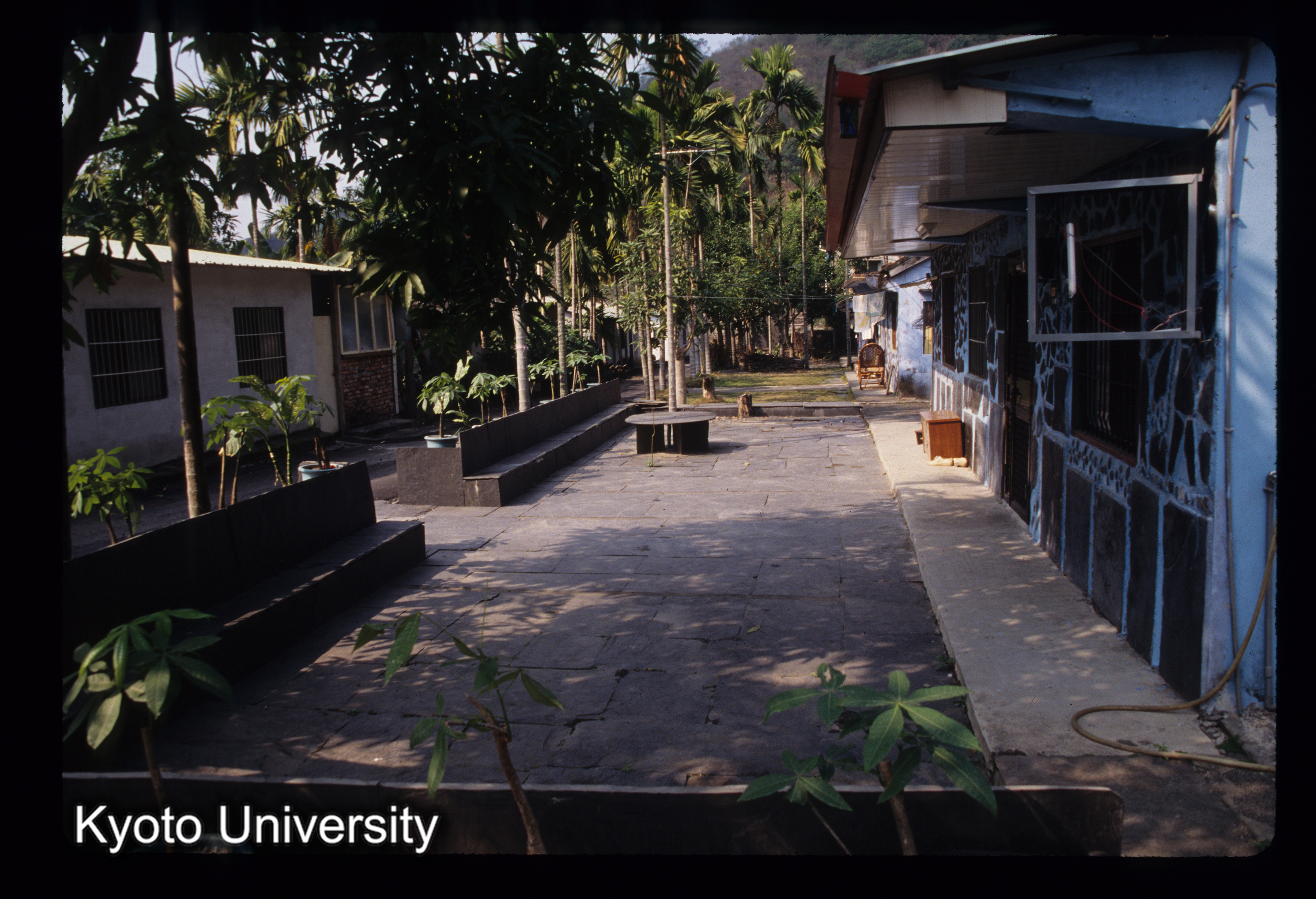 ［スライド］ (1)