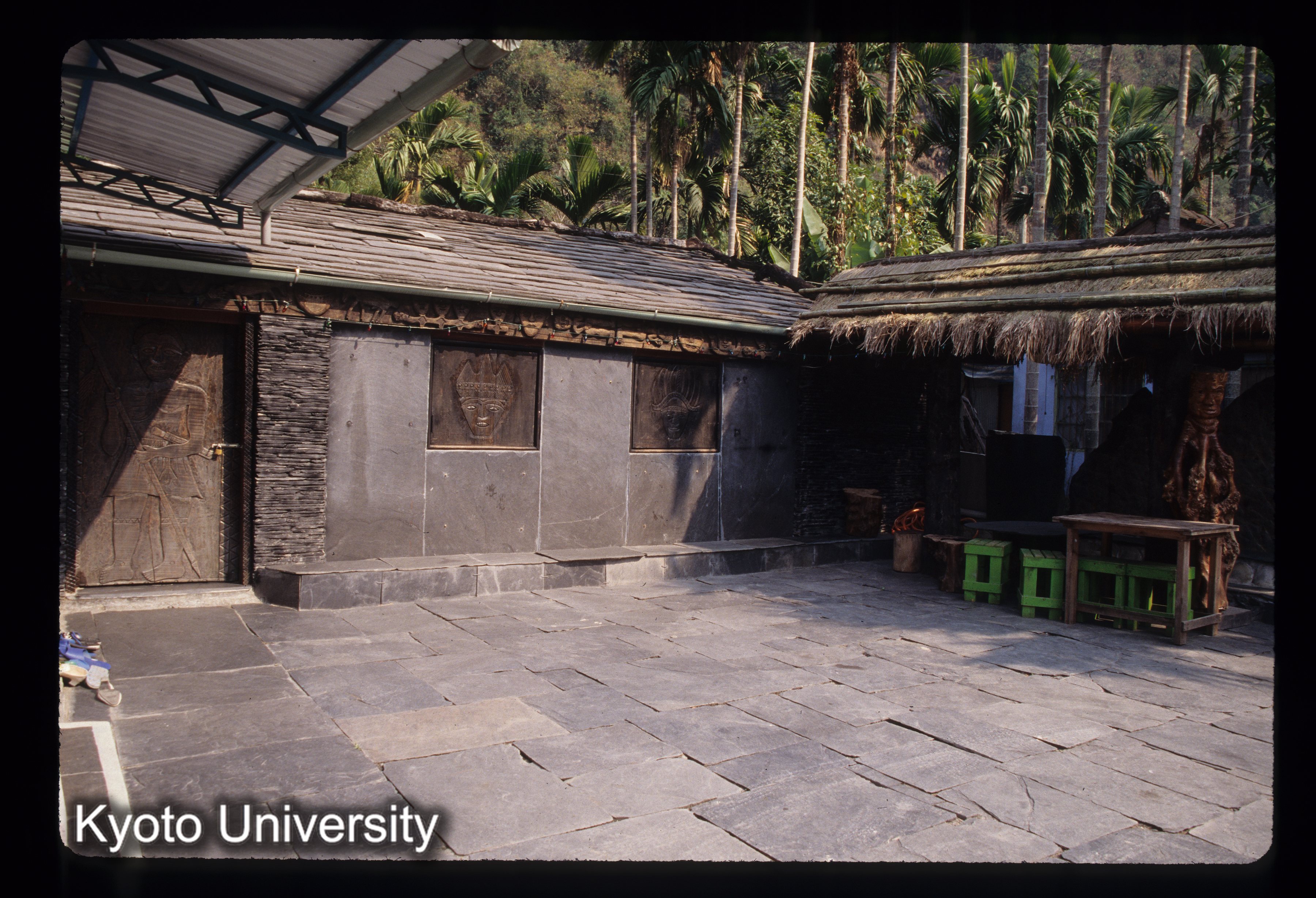 ［スライド］ (1)