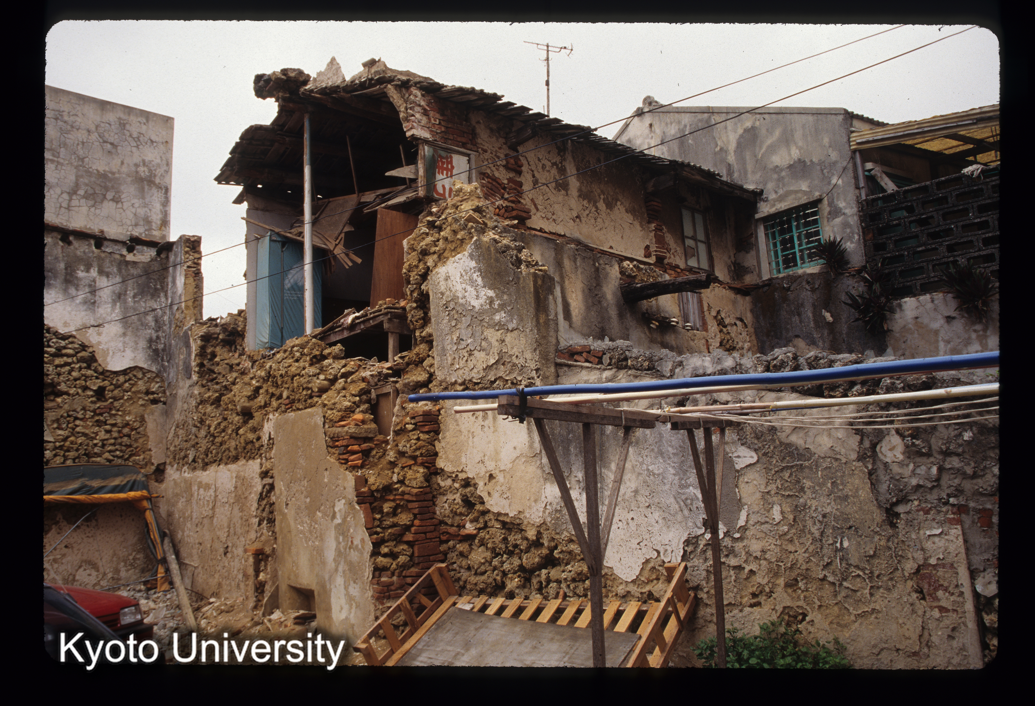 ［スライド］ (1)