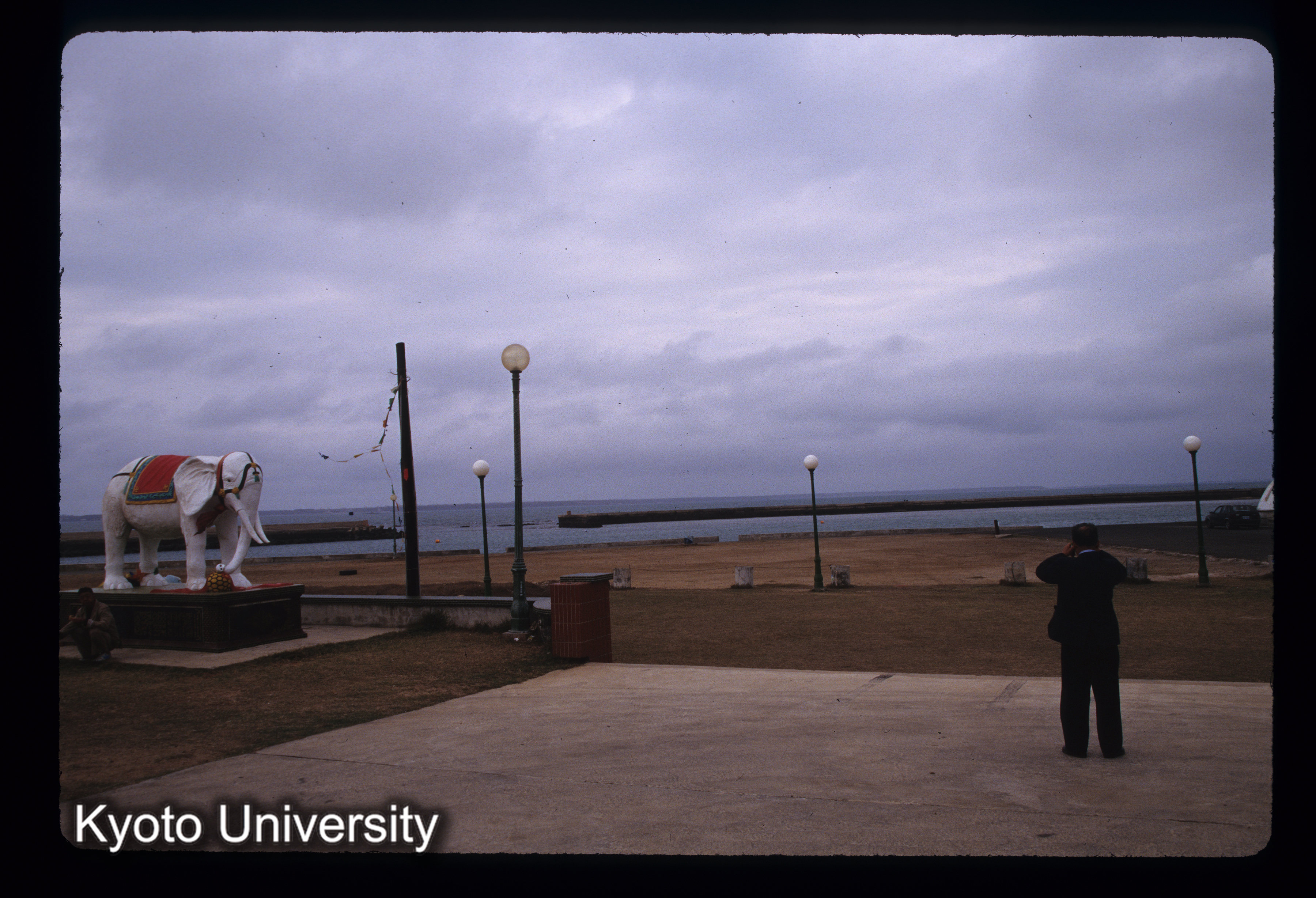 ［スライド］ (1)