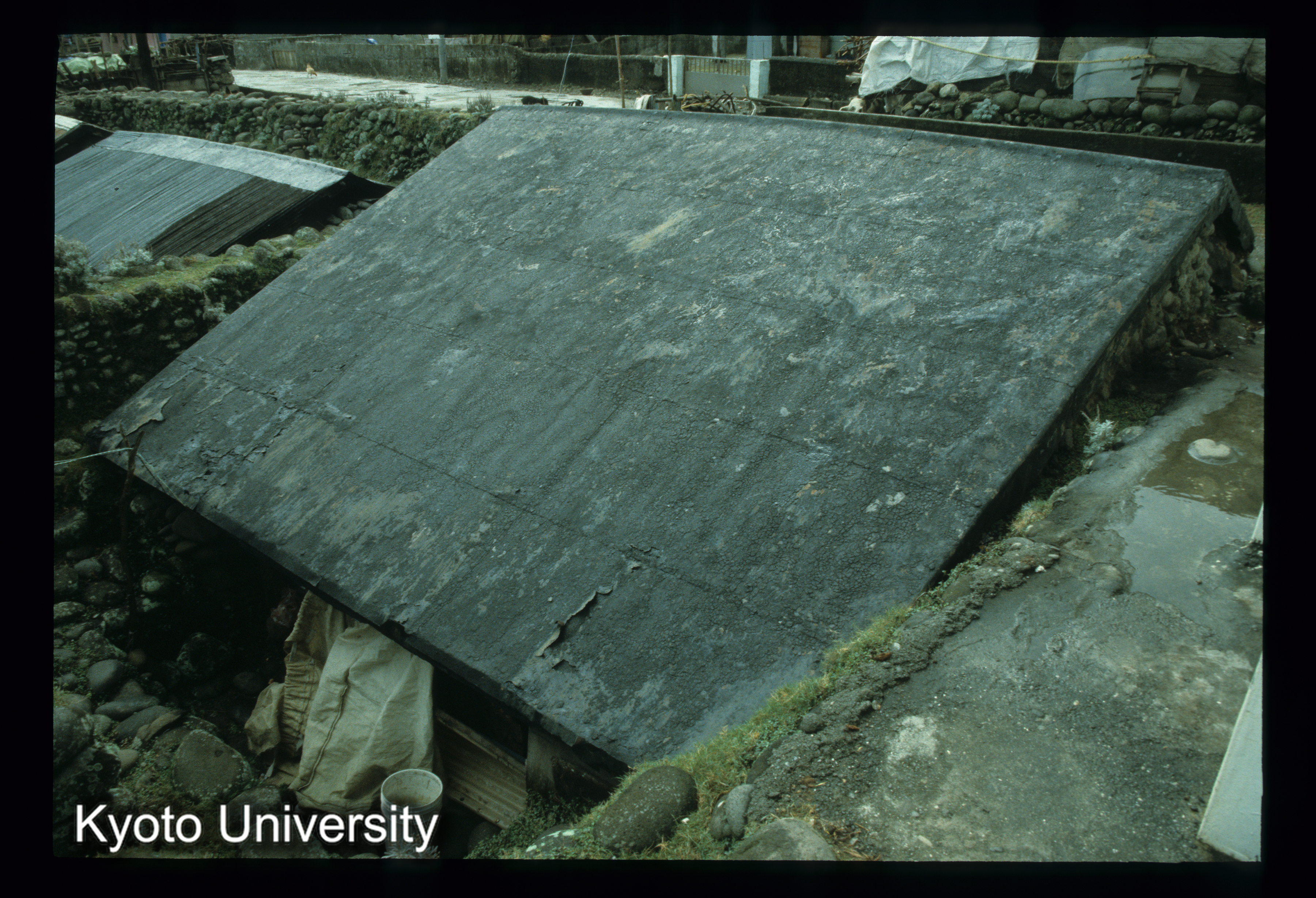 ［スライド］ (1)