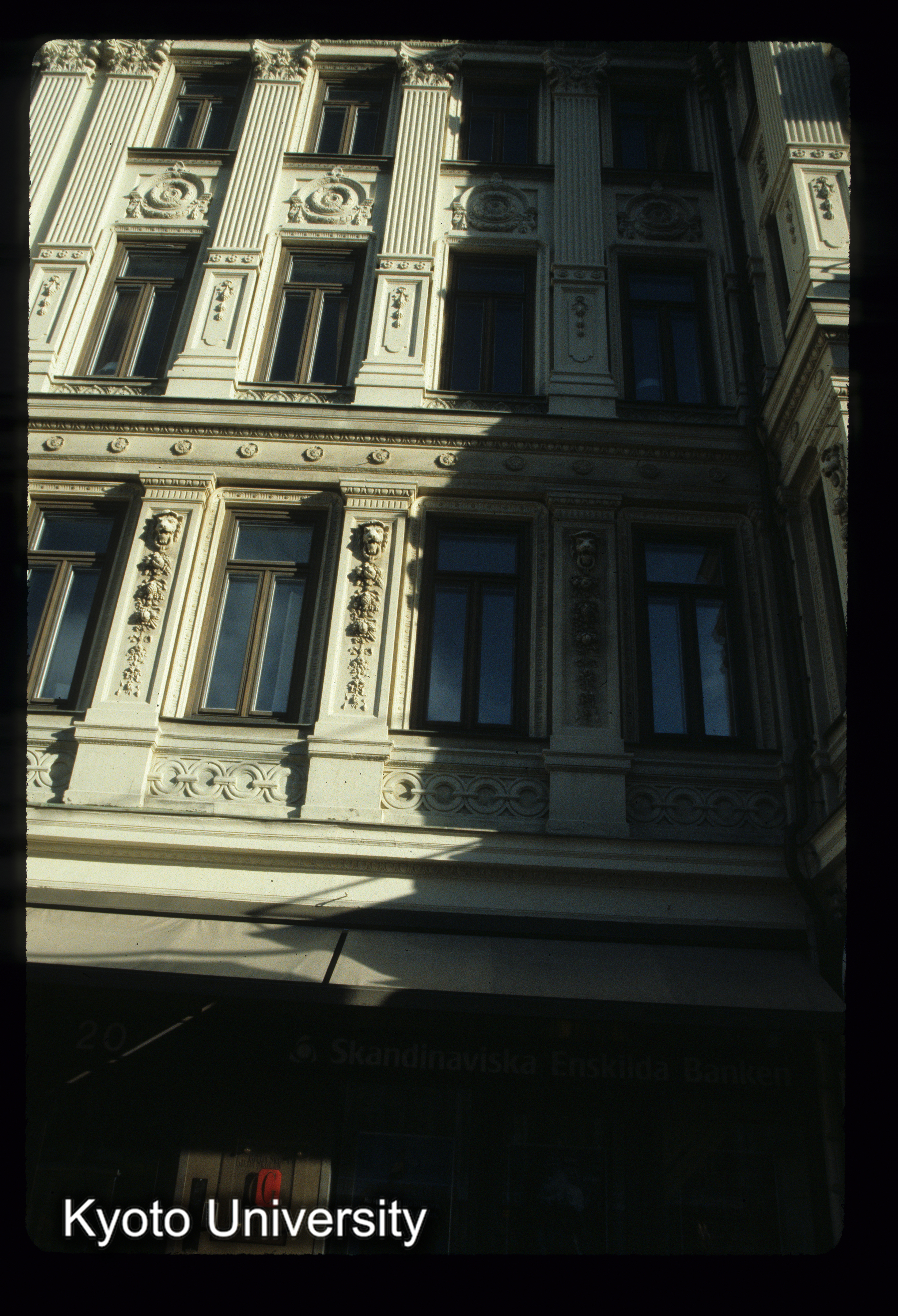 ［スライド］ (1)