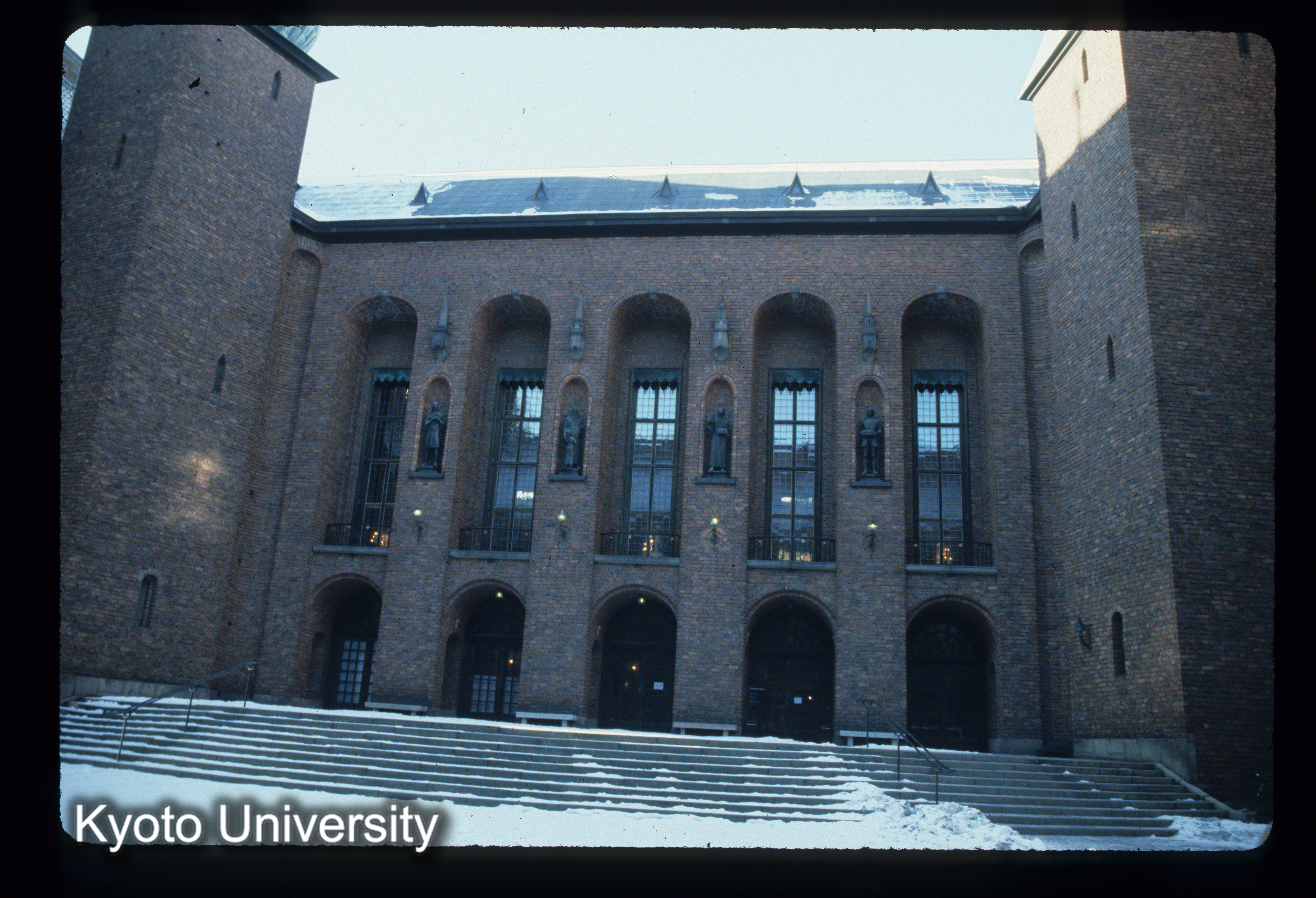 ［スライド］ (1)