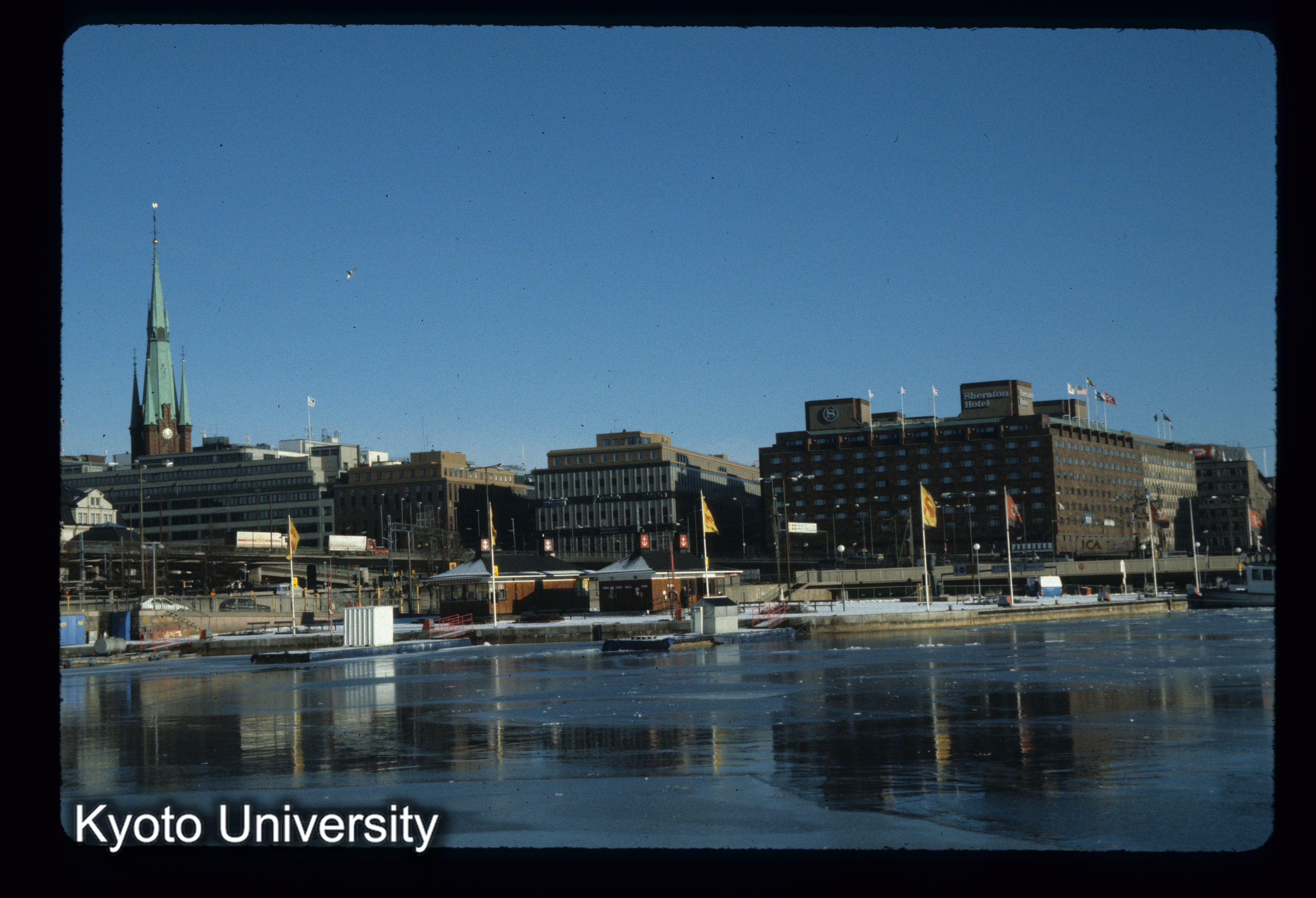 ［スライド］ (1)