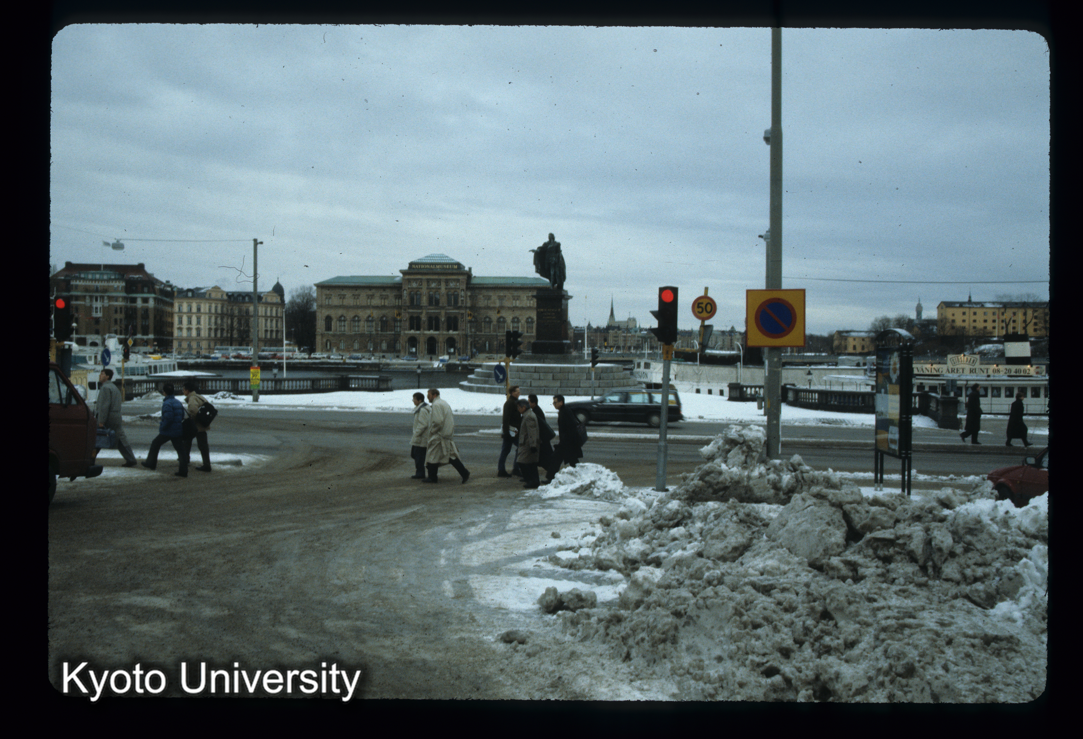 ［スライド］ (1)