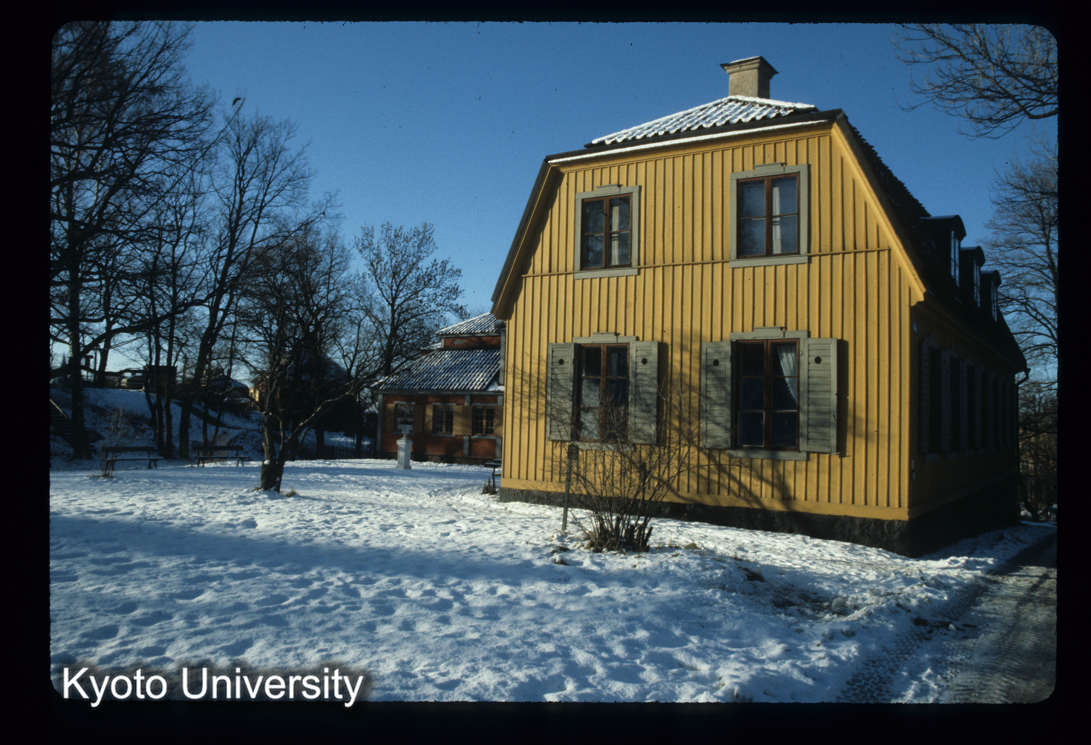 ［スライド］ (1)