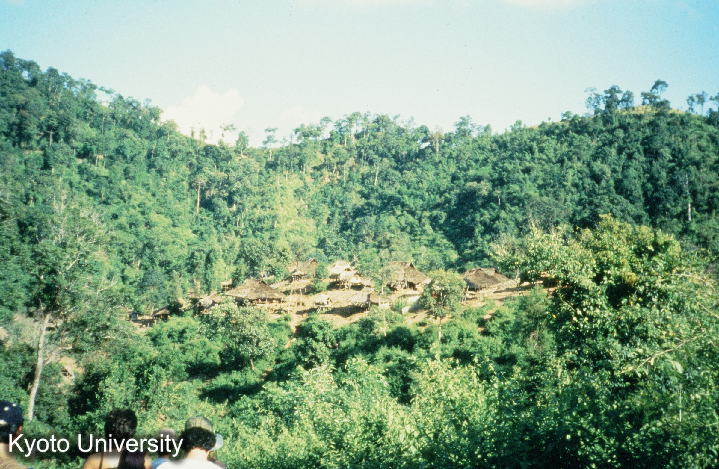 アカ（イコー） (1)