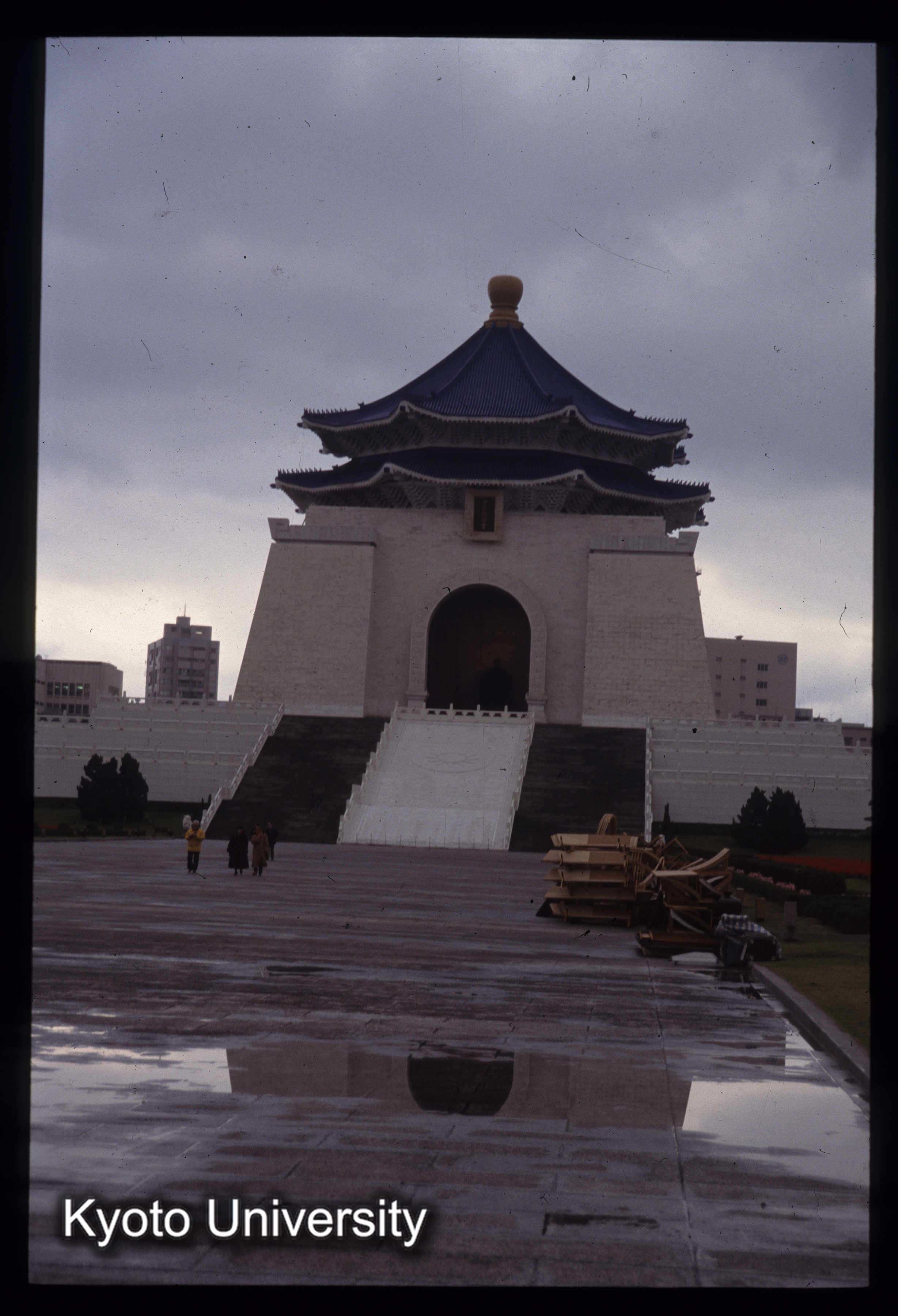 ［スライド］ (1)