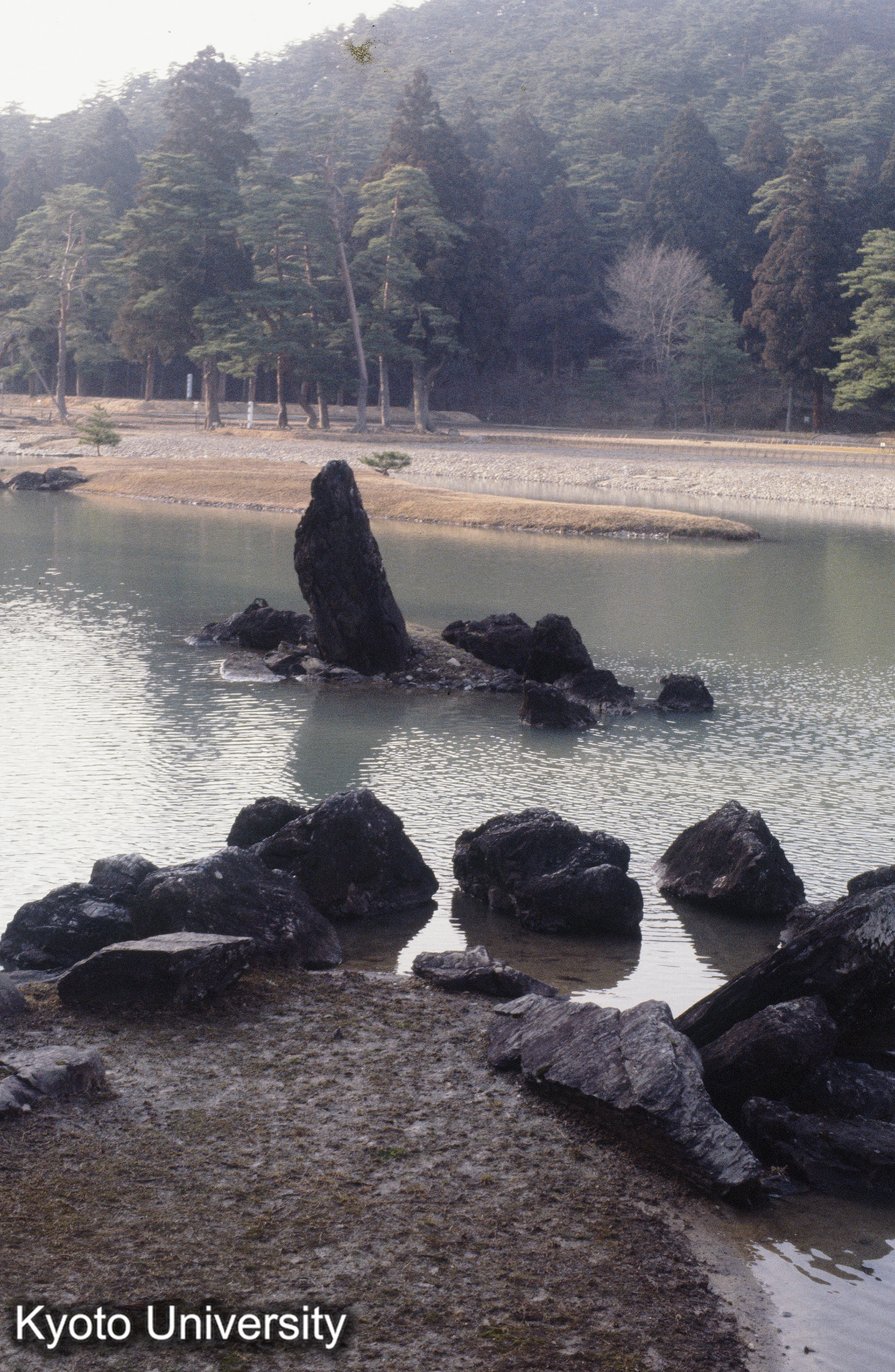 毛越寺 立石 (1)