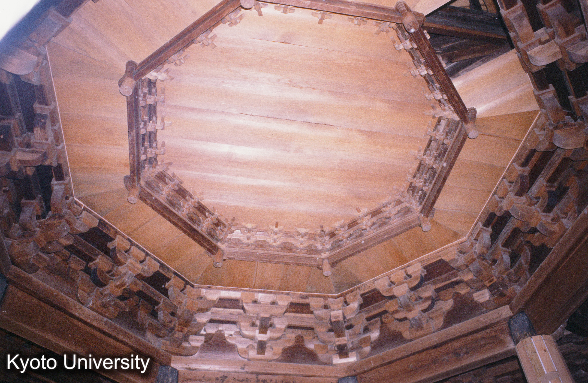 安楽寺八角三重塔 (1)