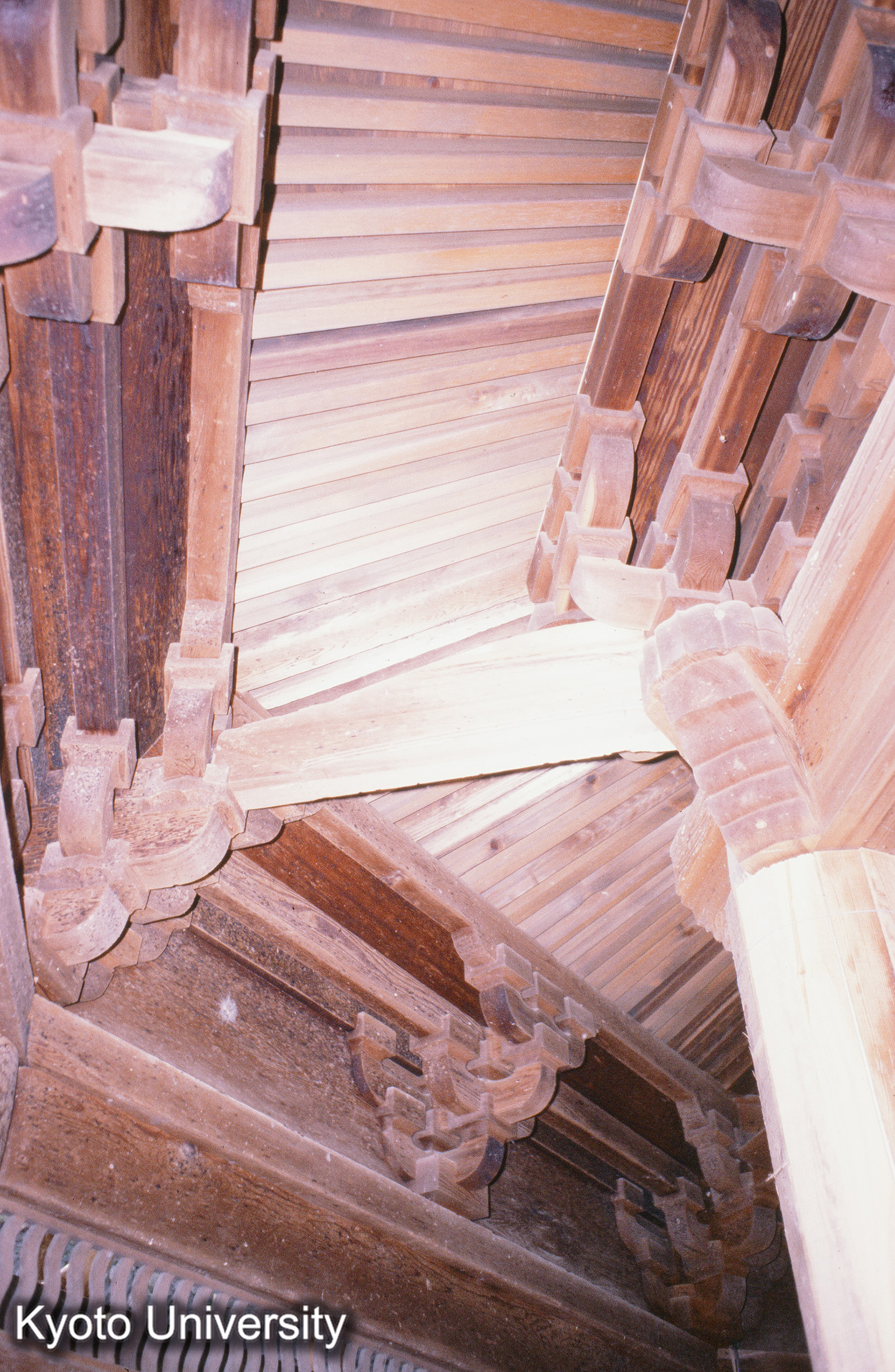 安楽寺八角三重塔 (1)