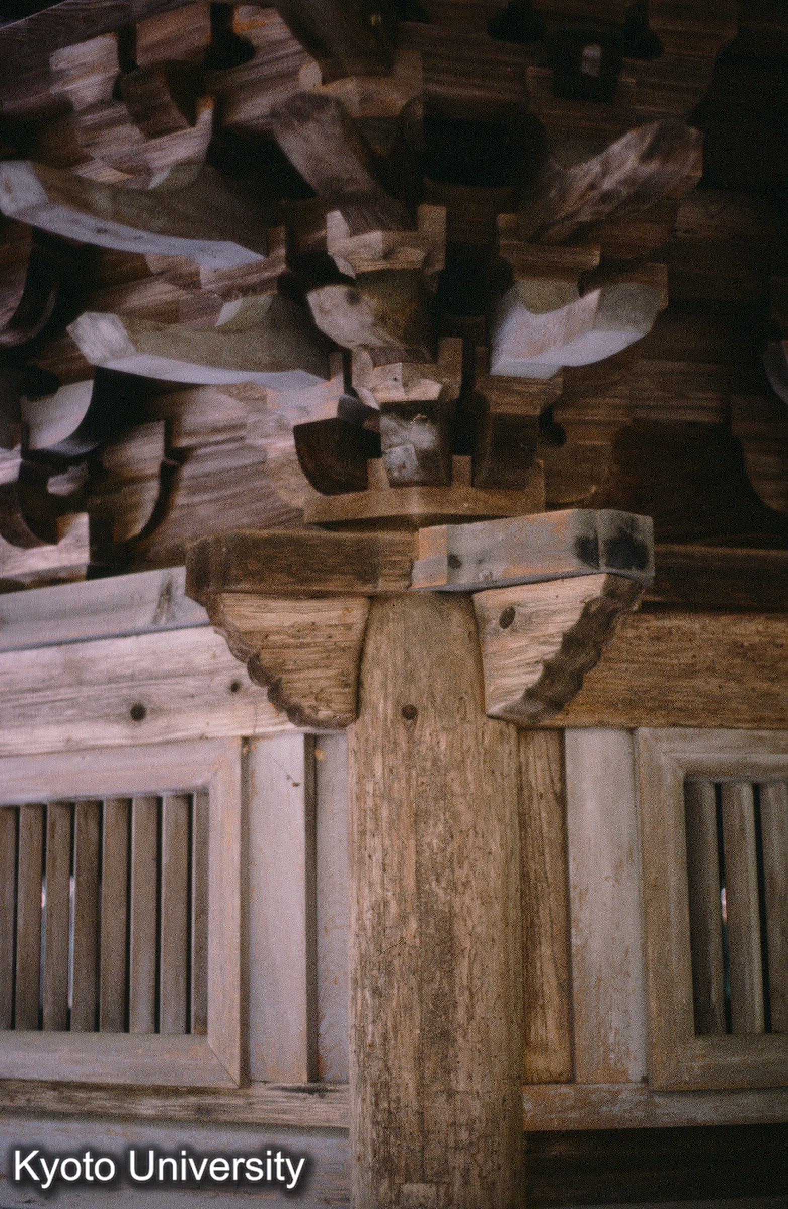 安楽寺八角三重塔 (1)