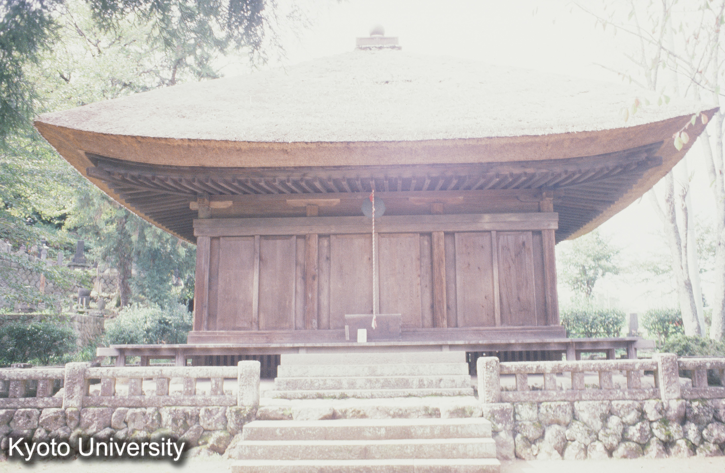 中禅寺薬師堂 (1)