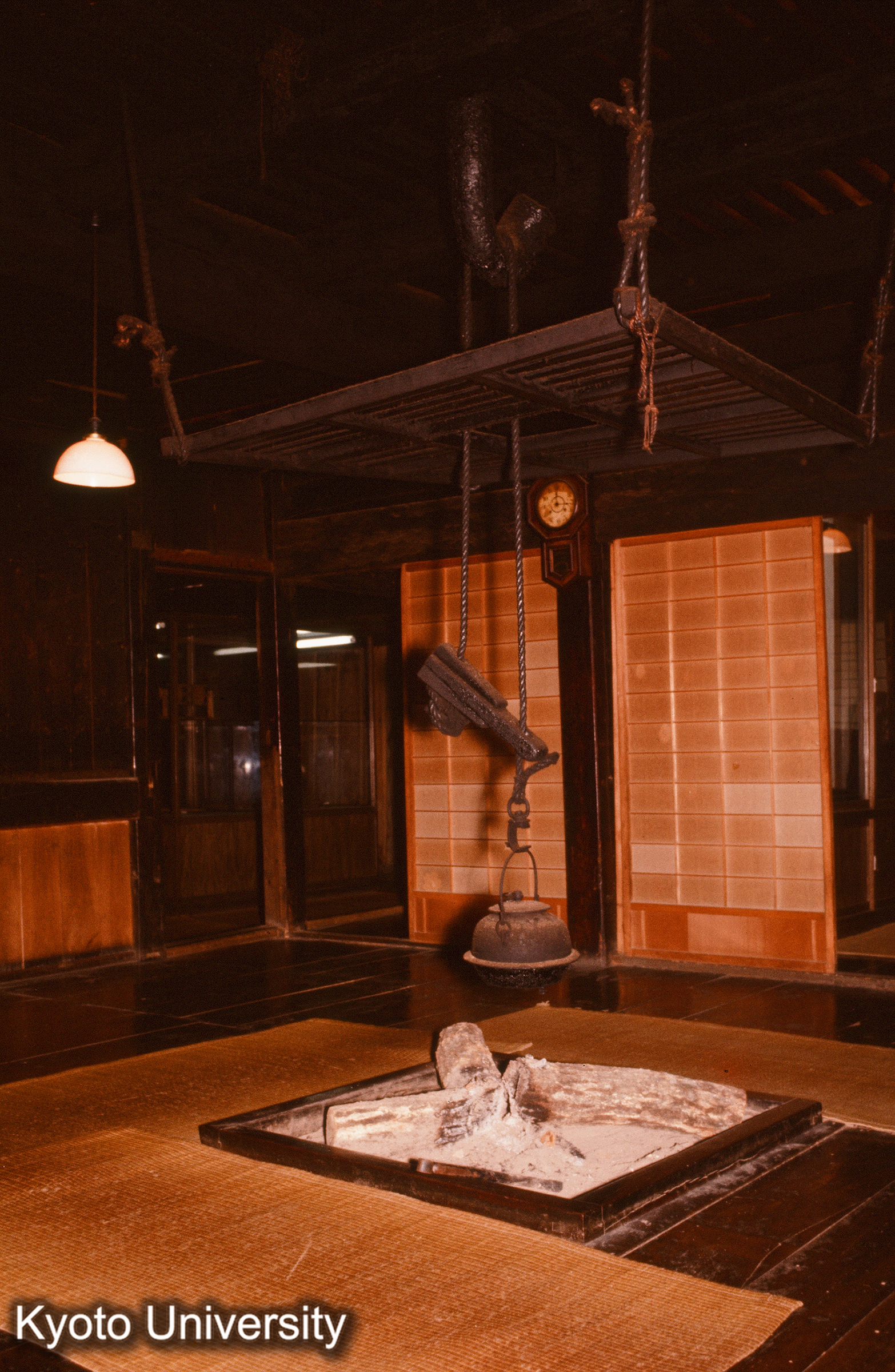 ［スライド］ (1)