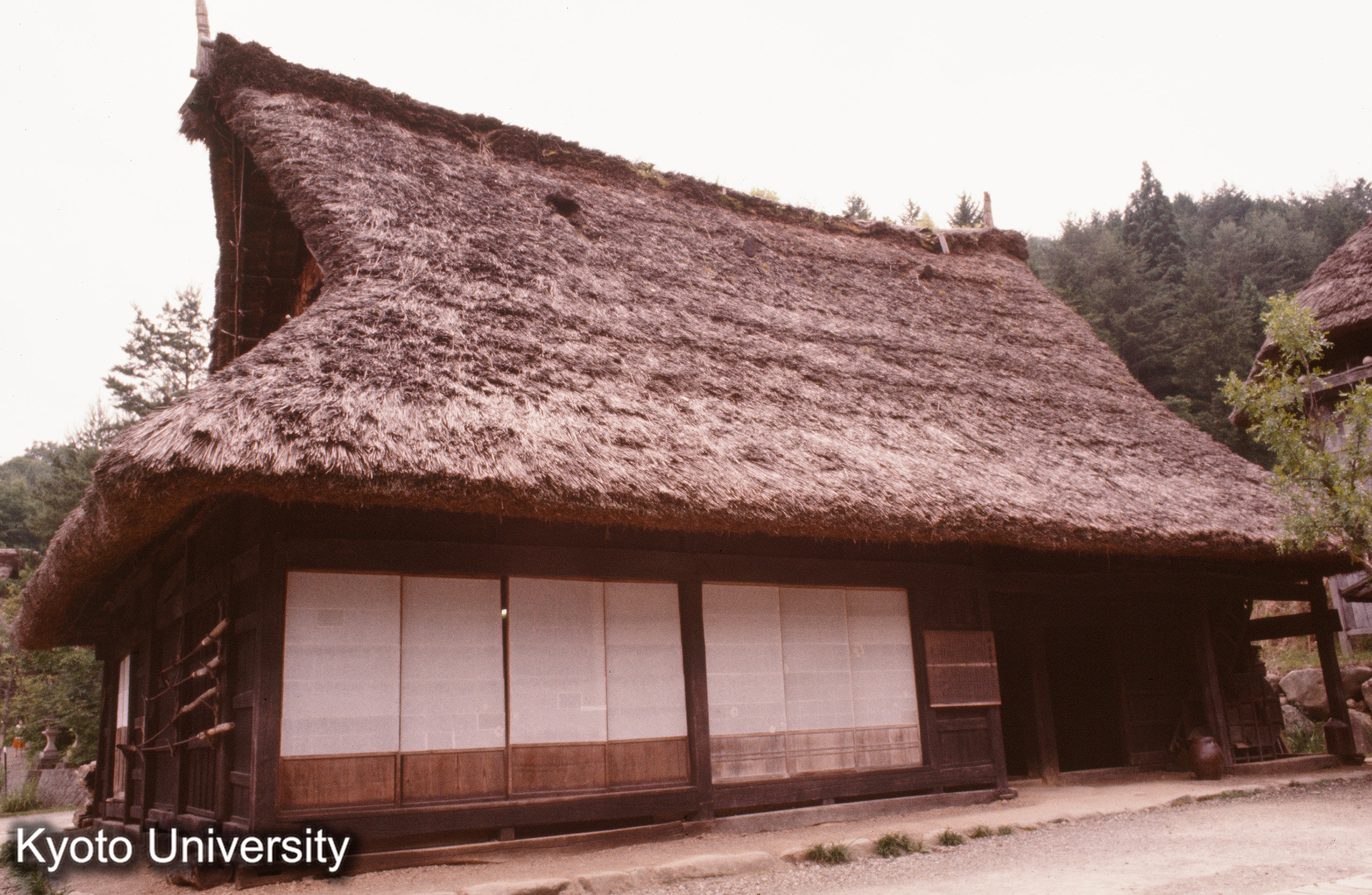 ［スライド］ (1)