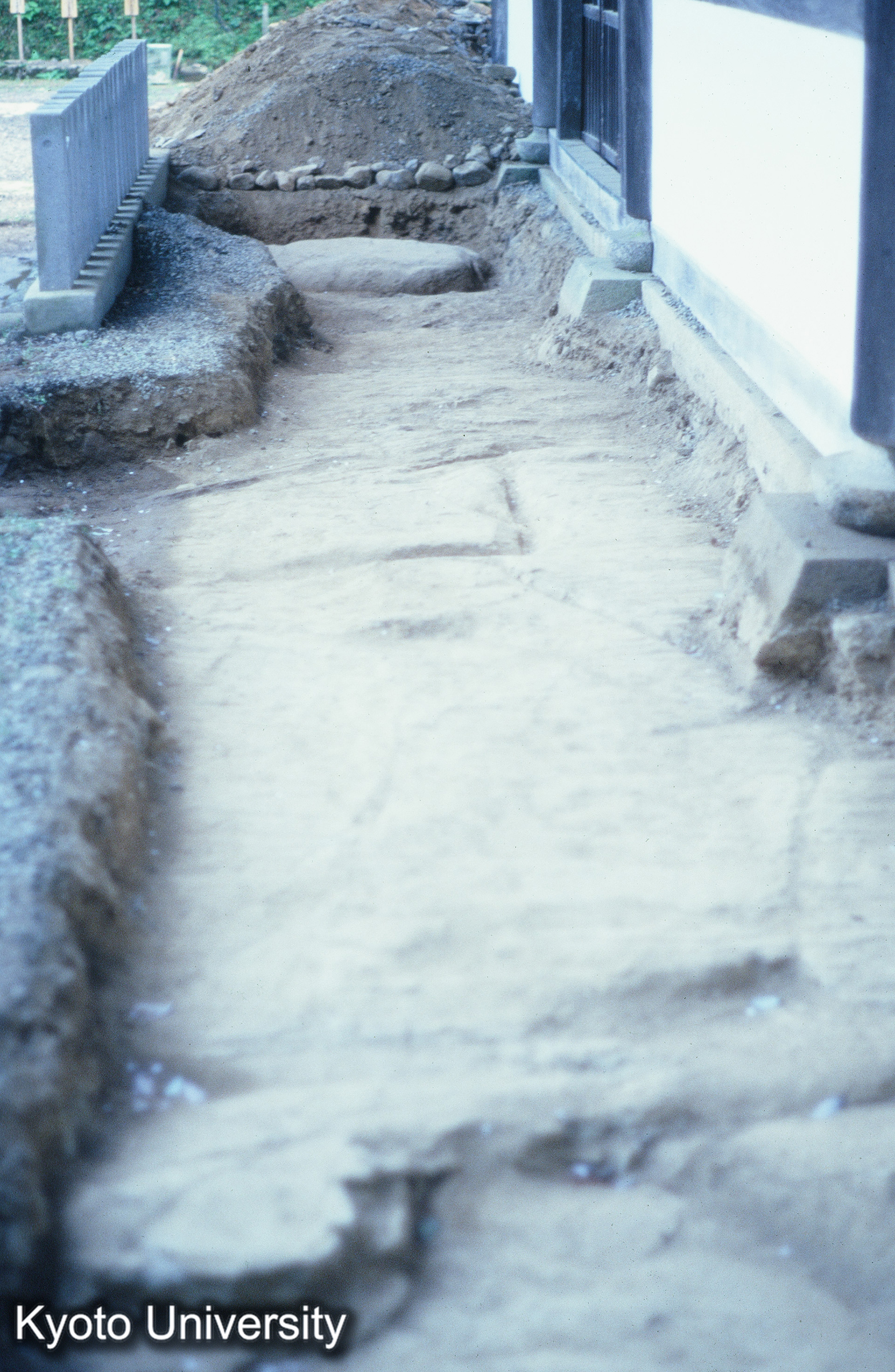 ［スライド］ (1)