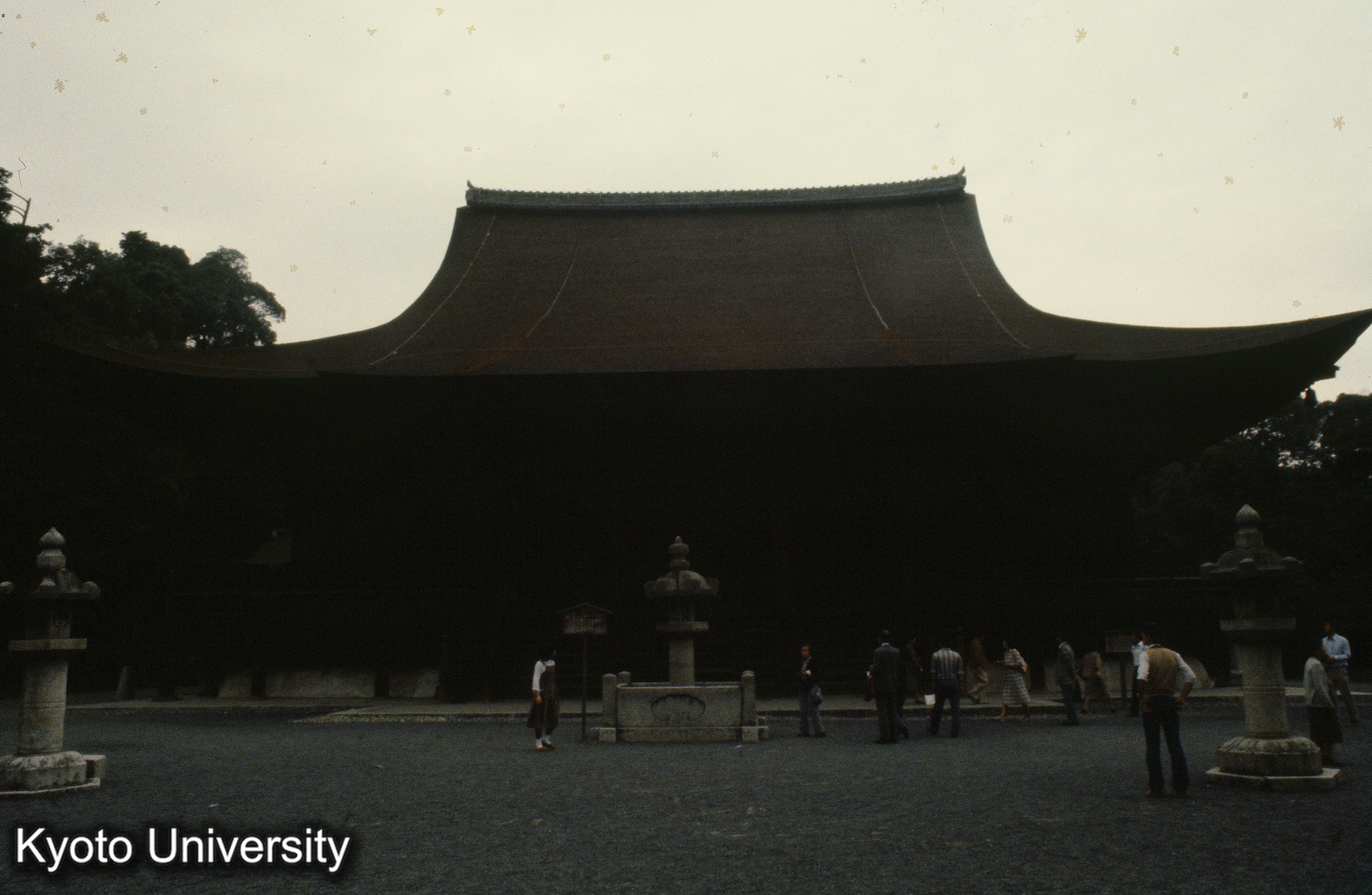 ［スライド］ (1)