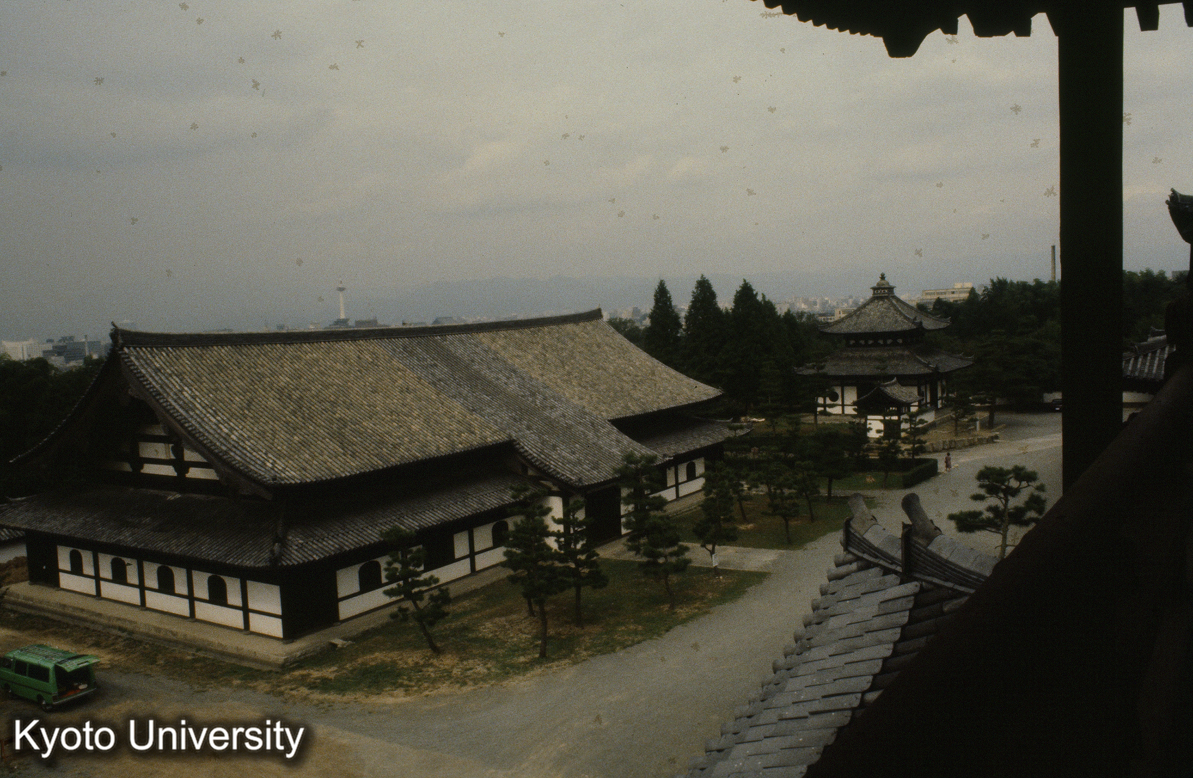 東福寺三門より (1)