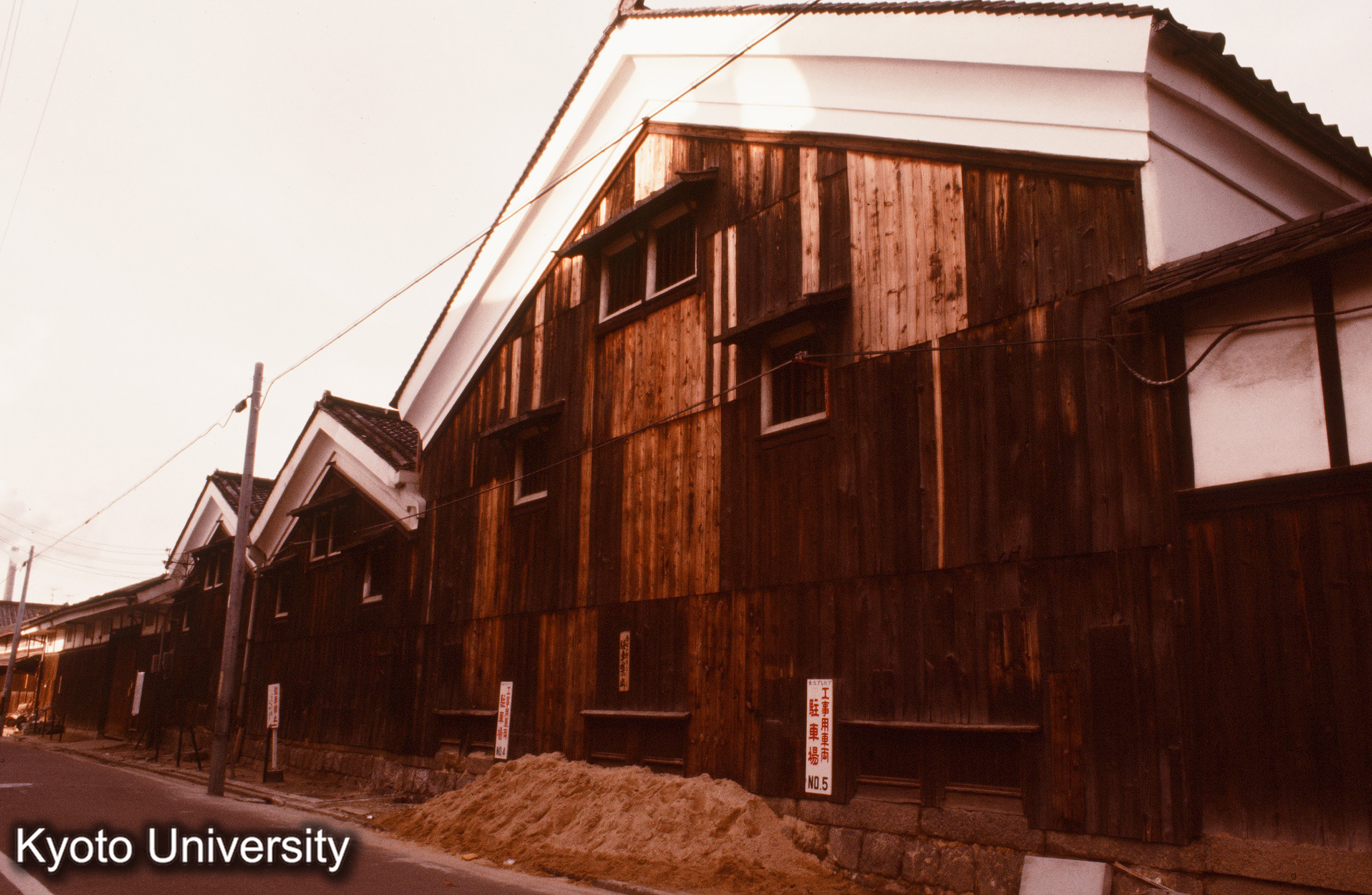 ［スライド］ (1)